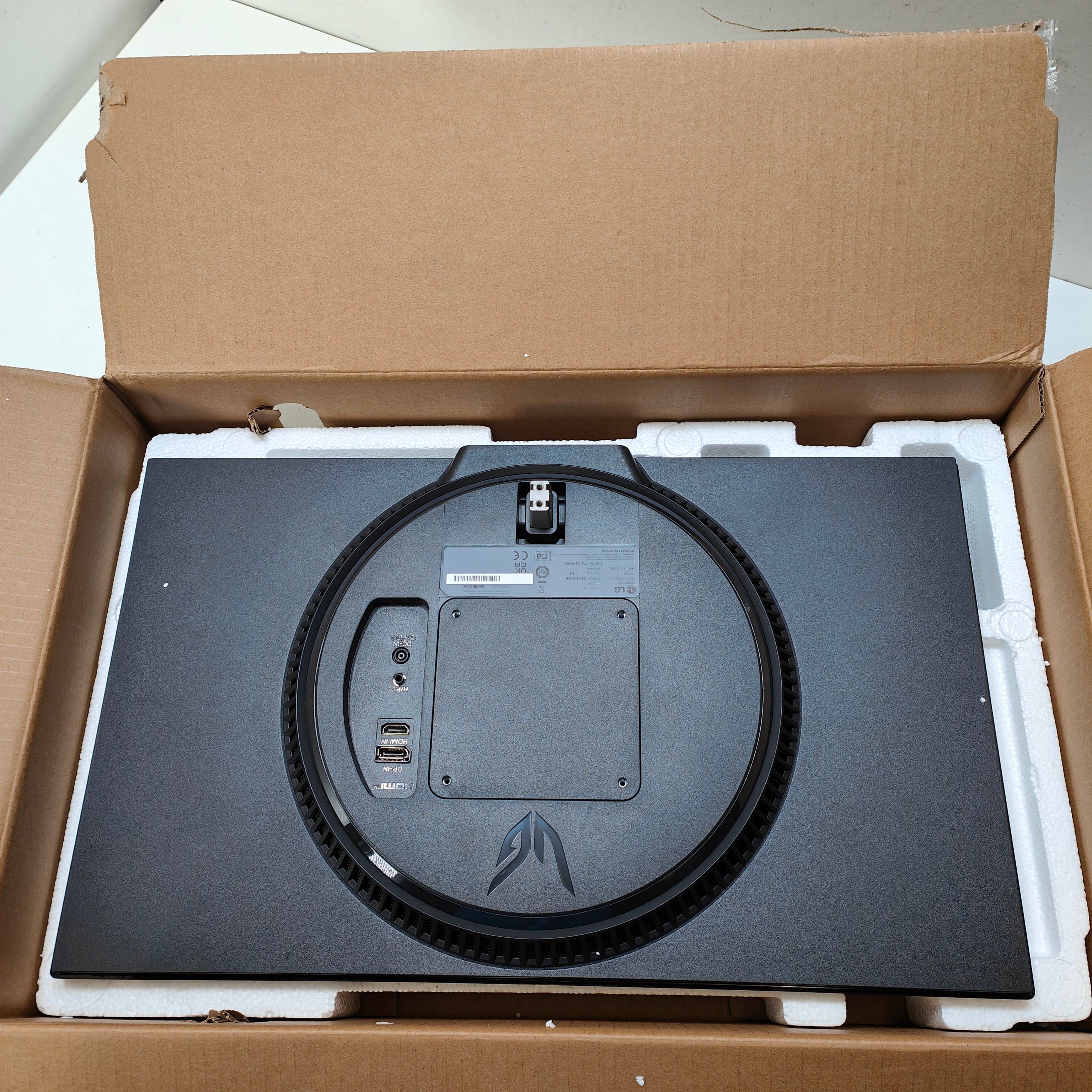 LG UltraGear 24GS60F-B