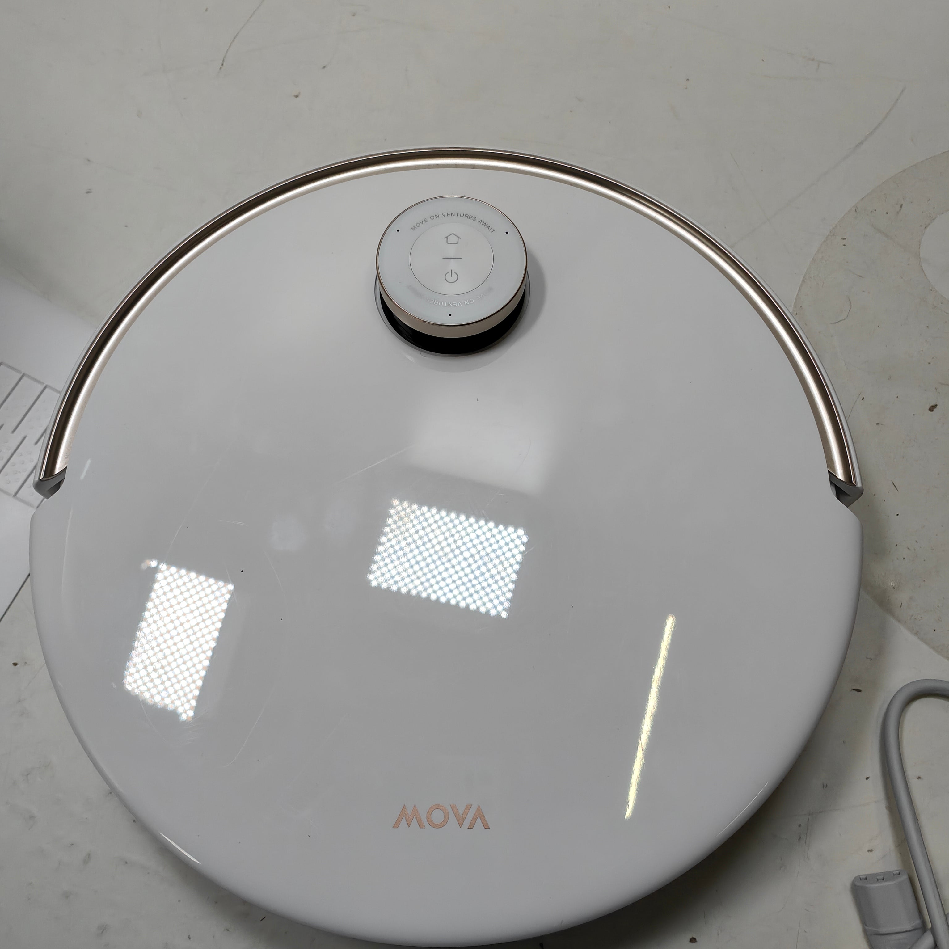 Mova V50 Ultra Complete White