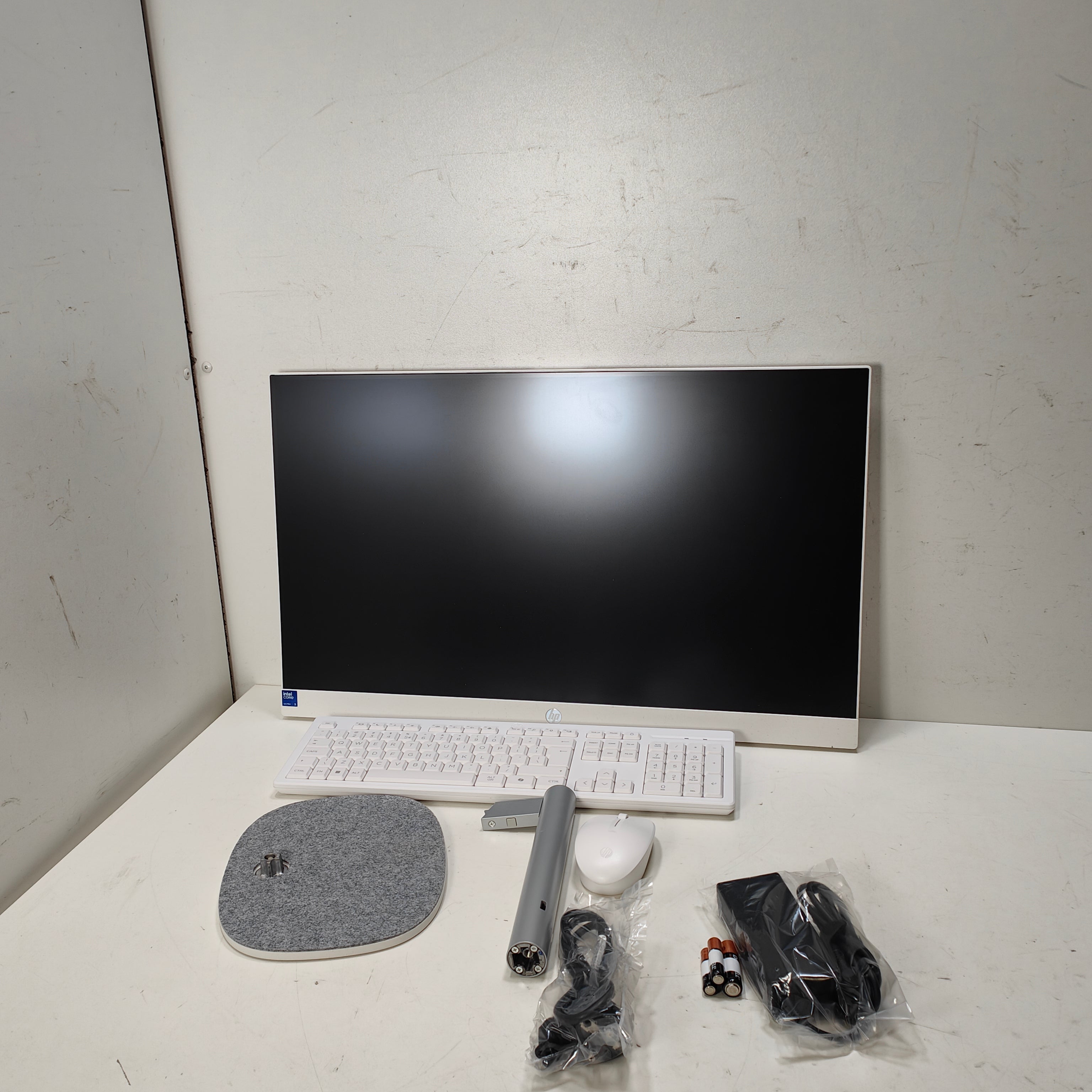 HP 27-cr1950nd All-in-One NL