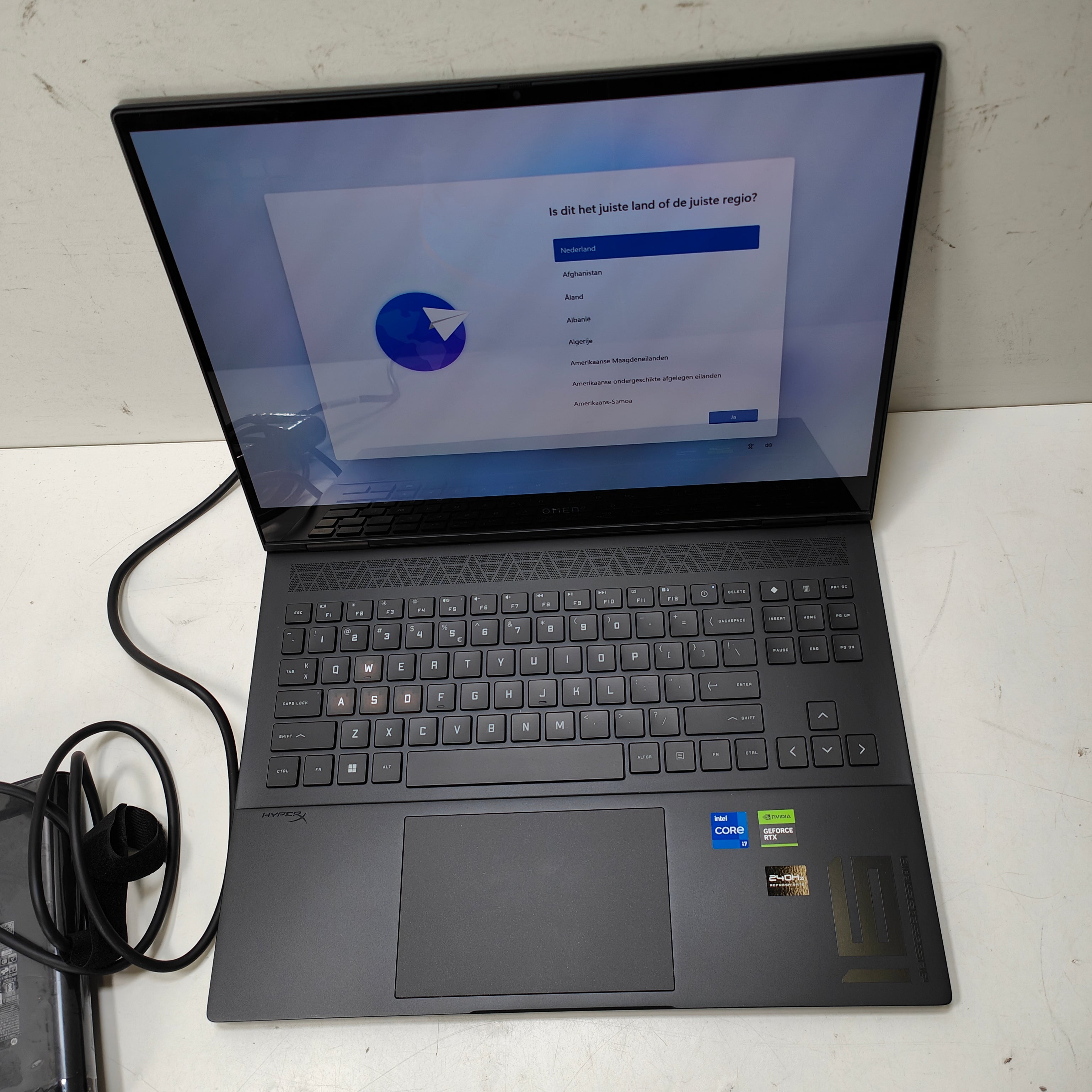 HP OMEN Transcend 16-u1975nd QWERTY