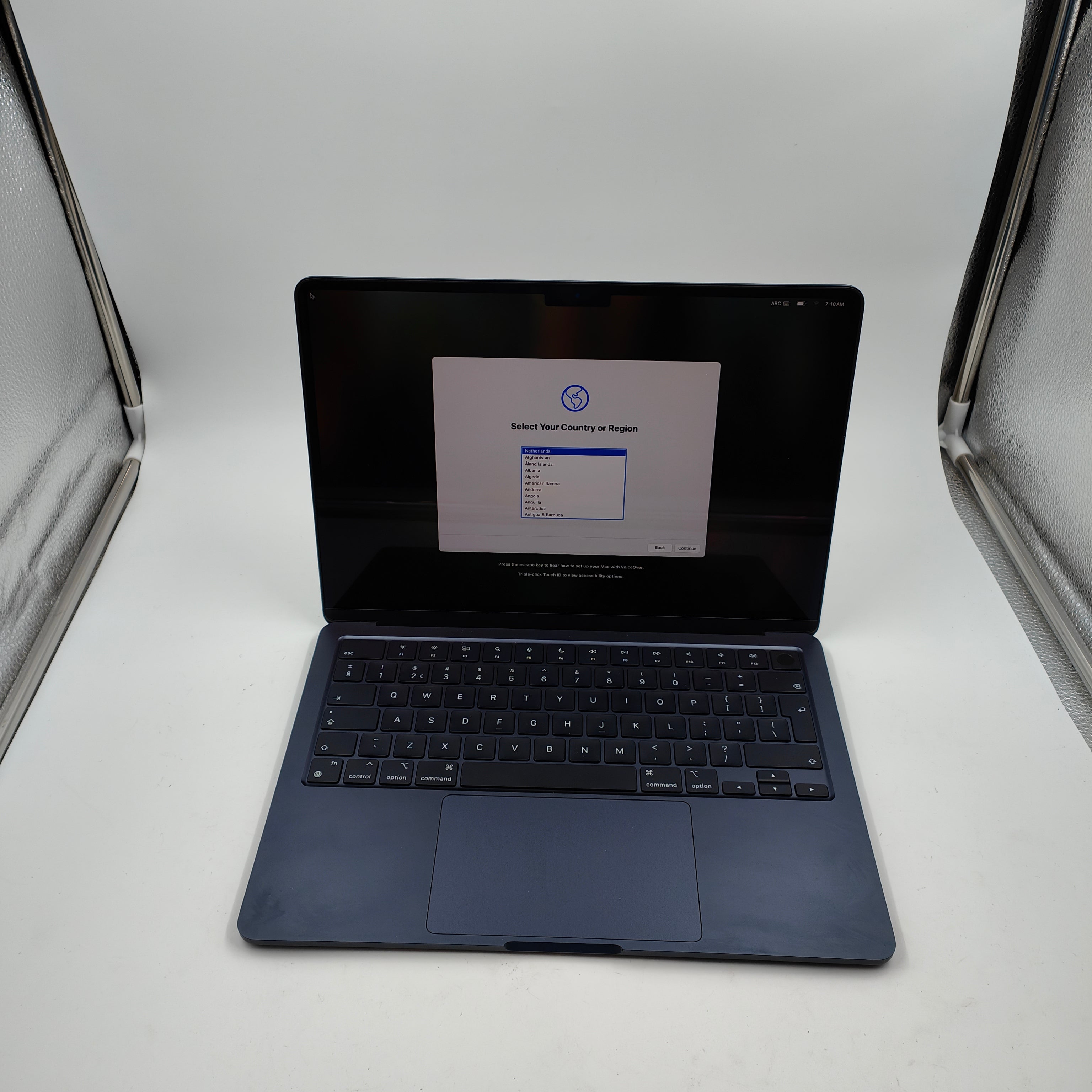 Apple MacBook Air (2022) M2 (8/8) 16GB/256GB Blau QWERTZ