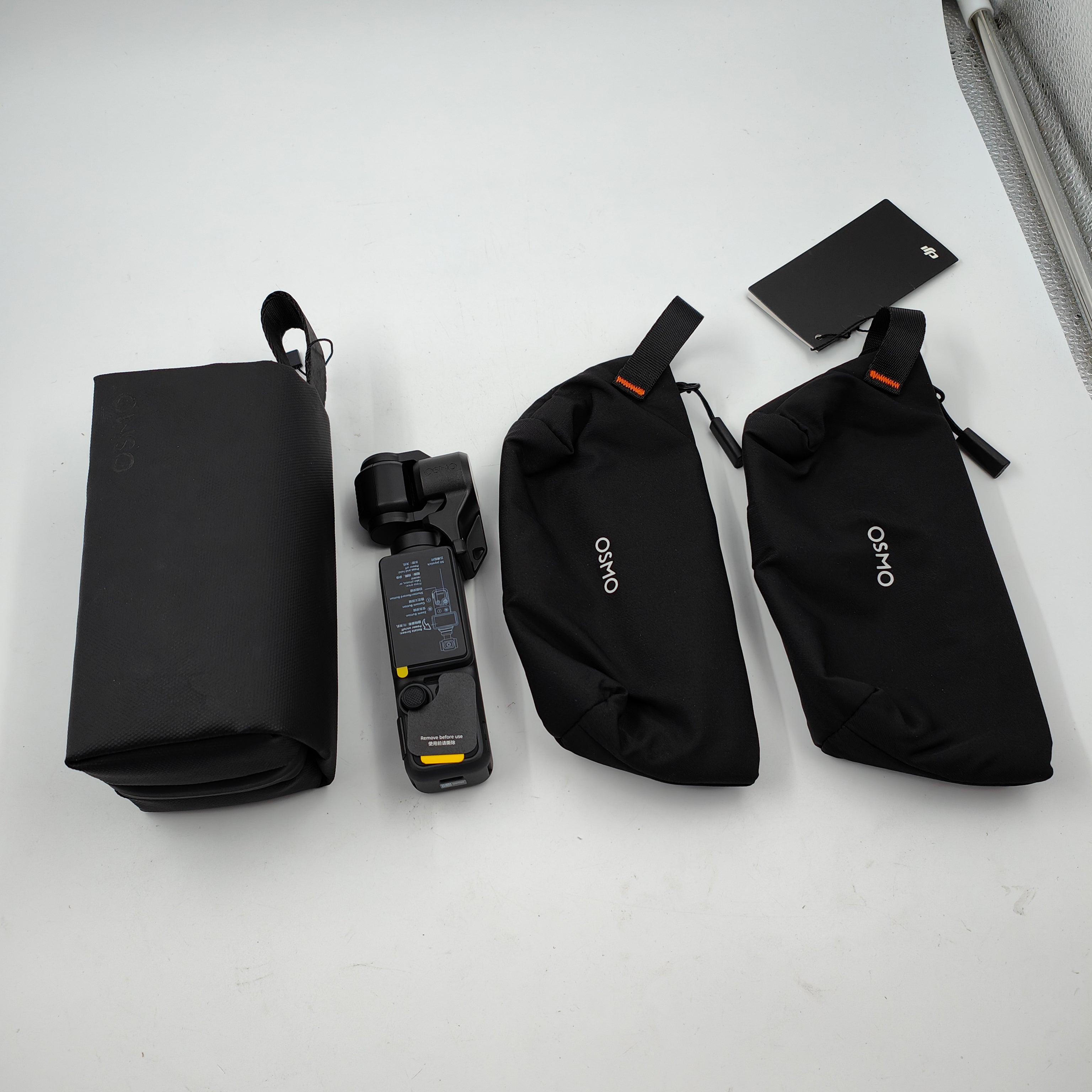 DJI Osmo Pocket 4 Creator Combo