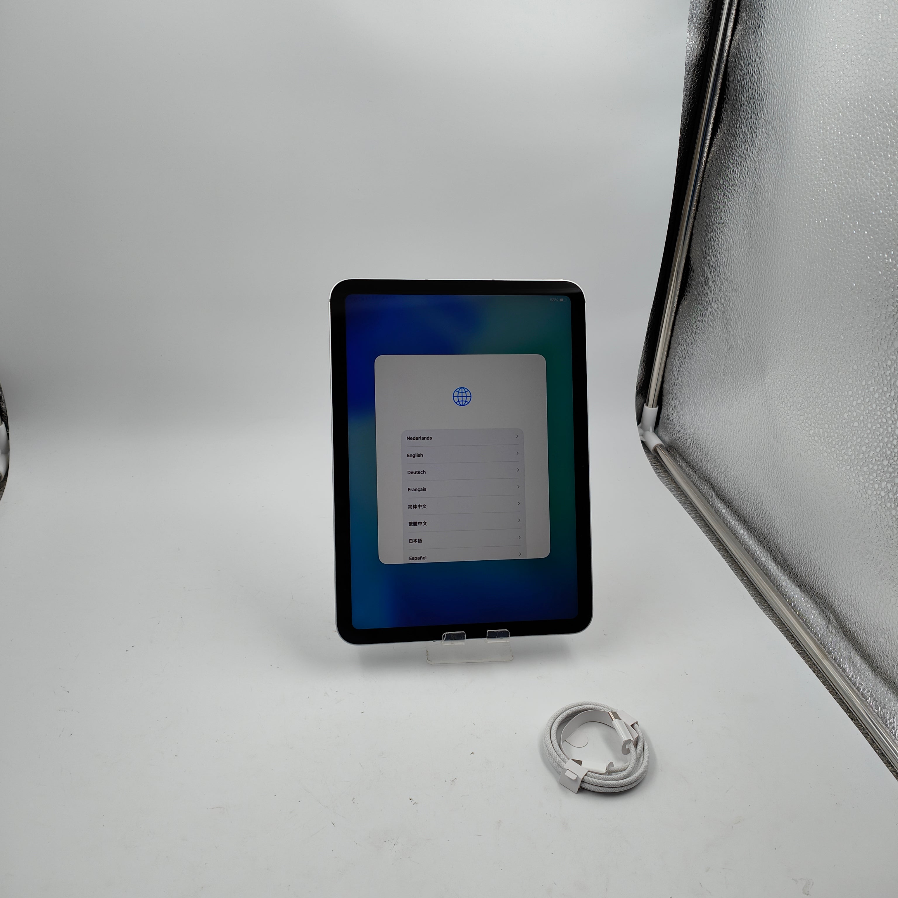 Refurbished iPad (2022) 64GB Wifi + 5G Silver