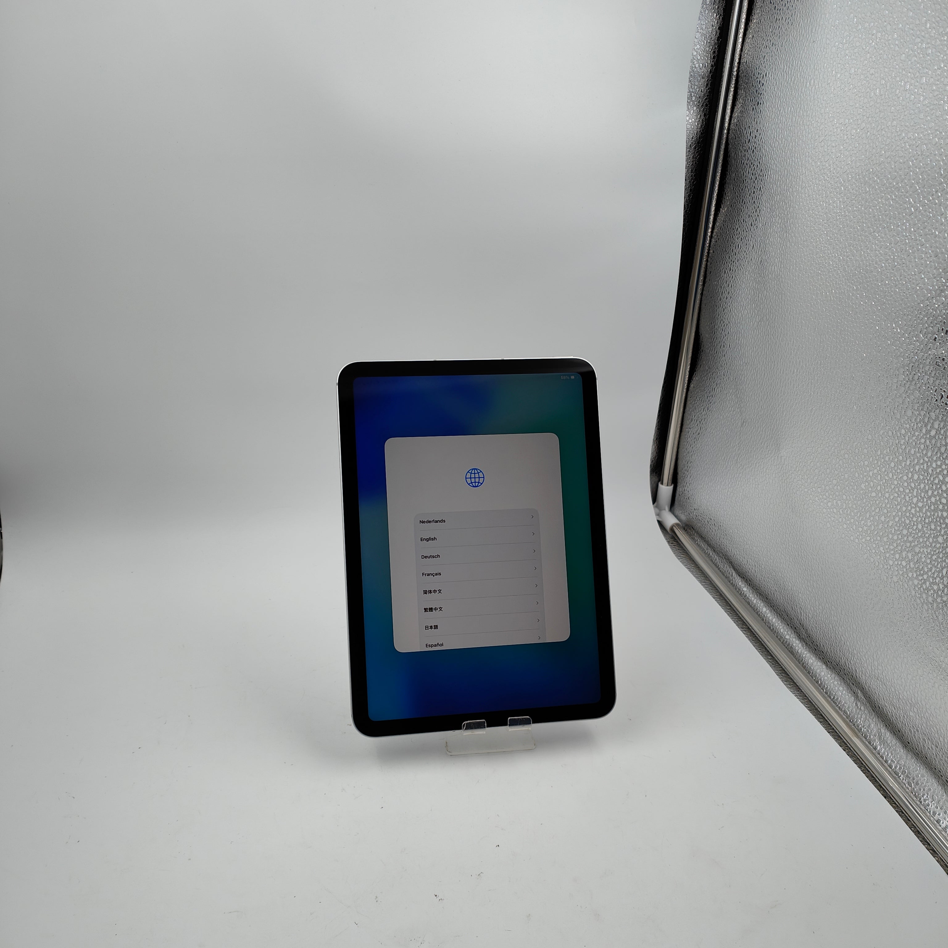 Refurbished iPad (2022) 64GB Wifi + 5G Silver