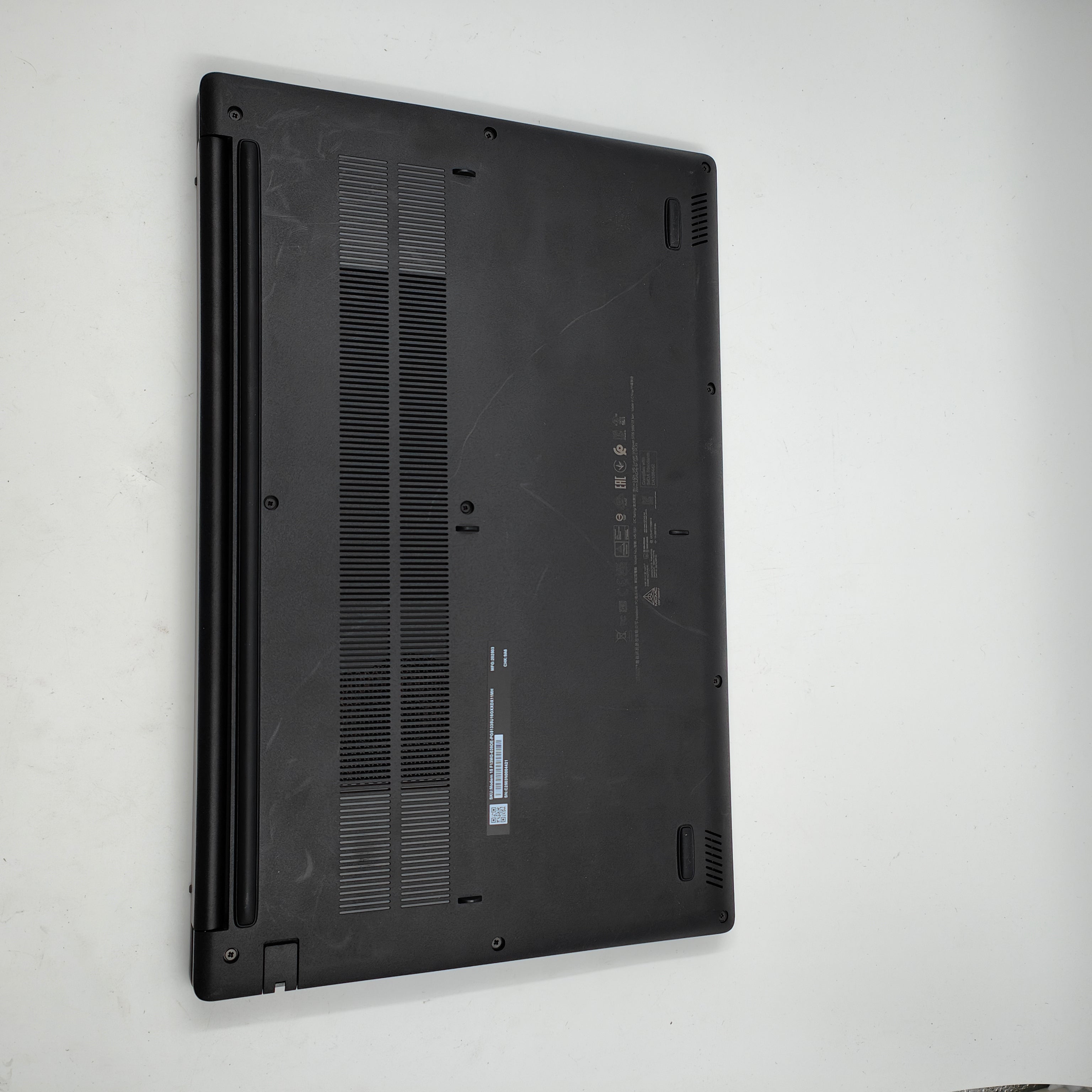 MSI Modern 15 F13MG-039 QWERTZ