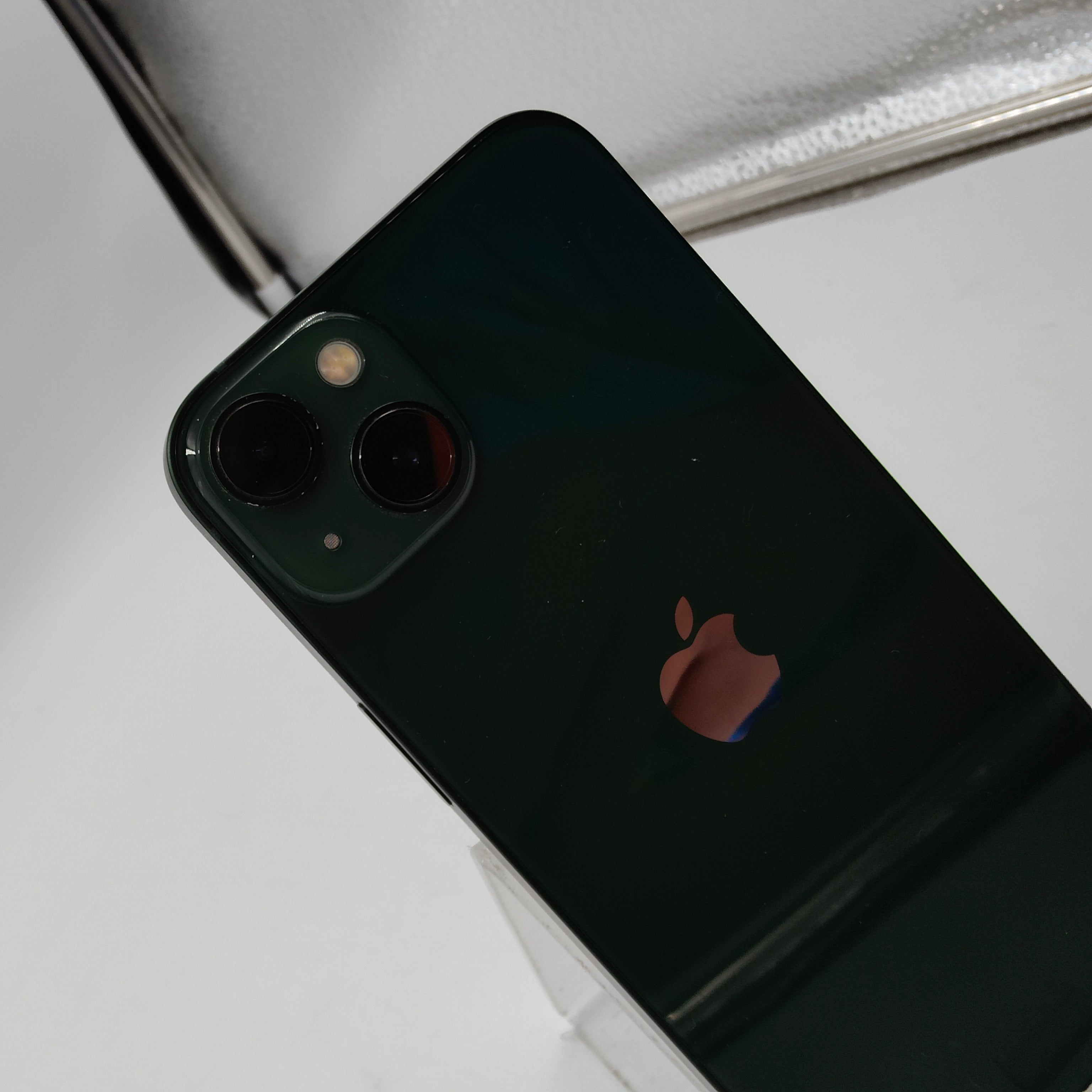 Refurbished iPhone 13 128GB Green