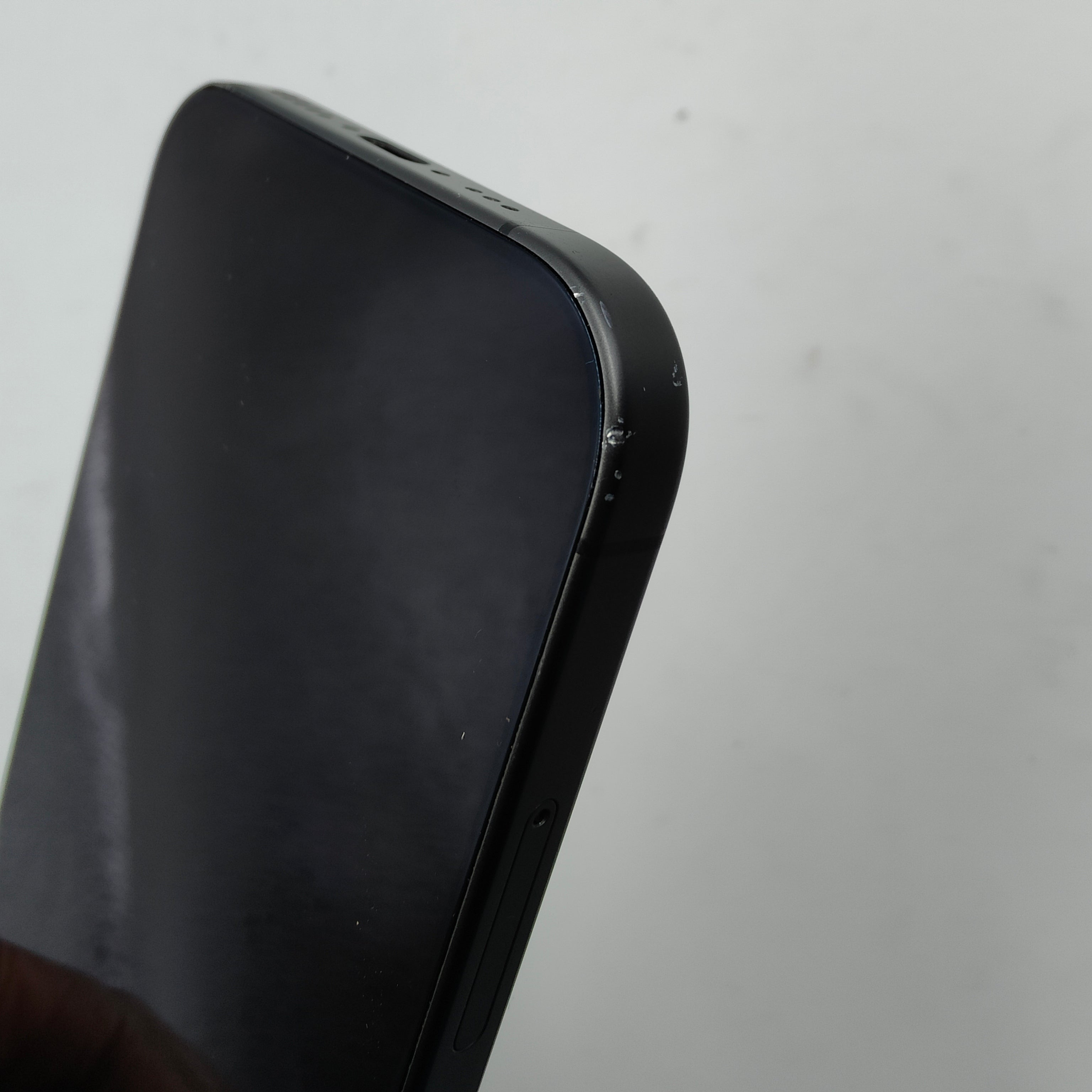 Refurbished iPhone 17 256GB Black