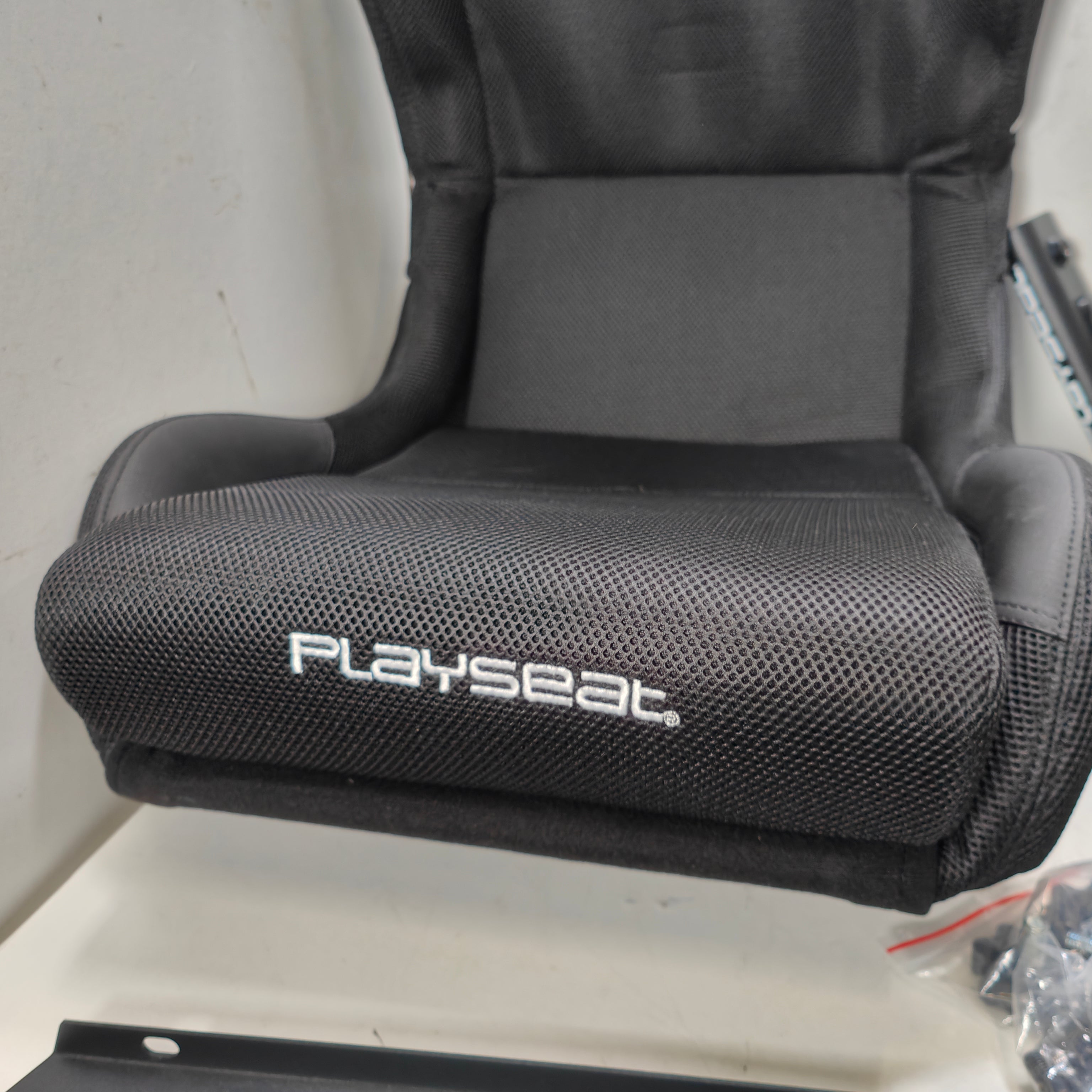 PlaySeat Evolution Pro ActiFit Schwarz