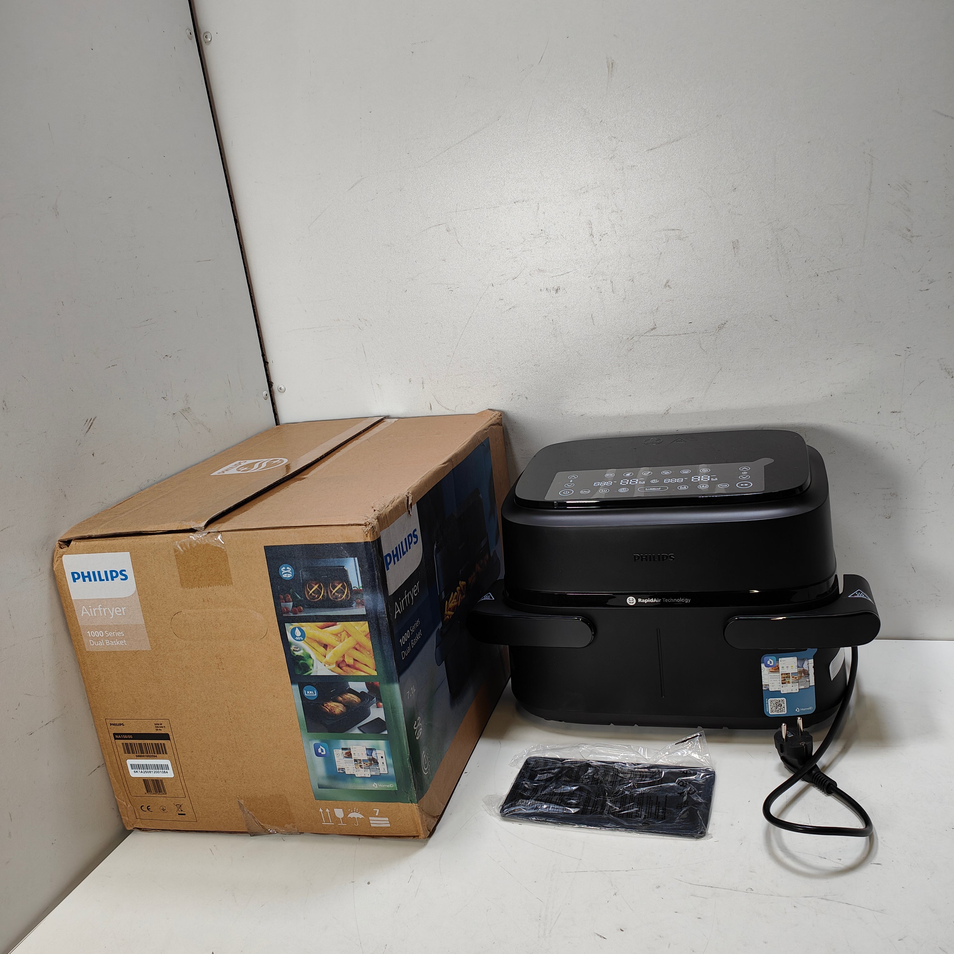 Philips Airfryer 1000 Series NA154/00