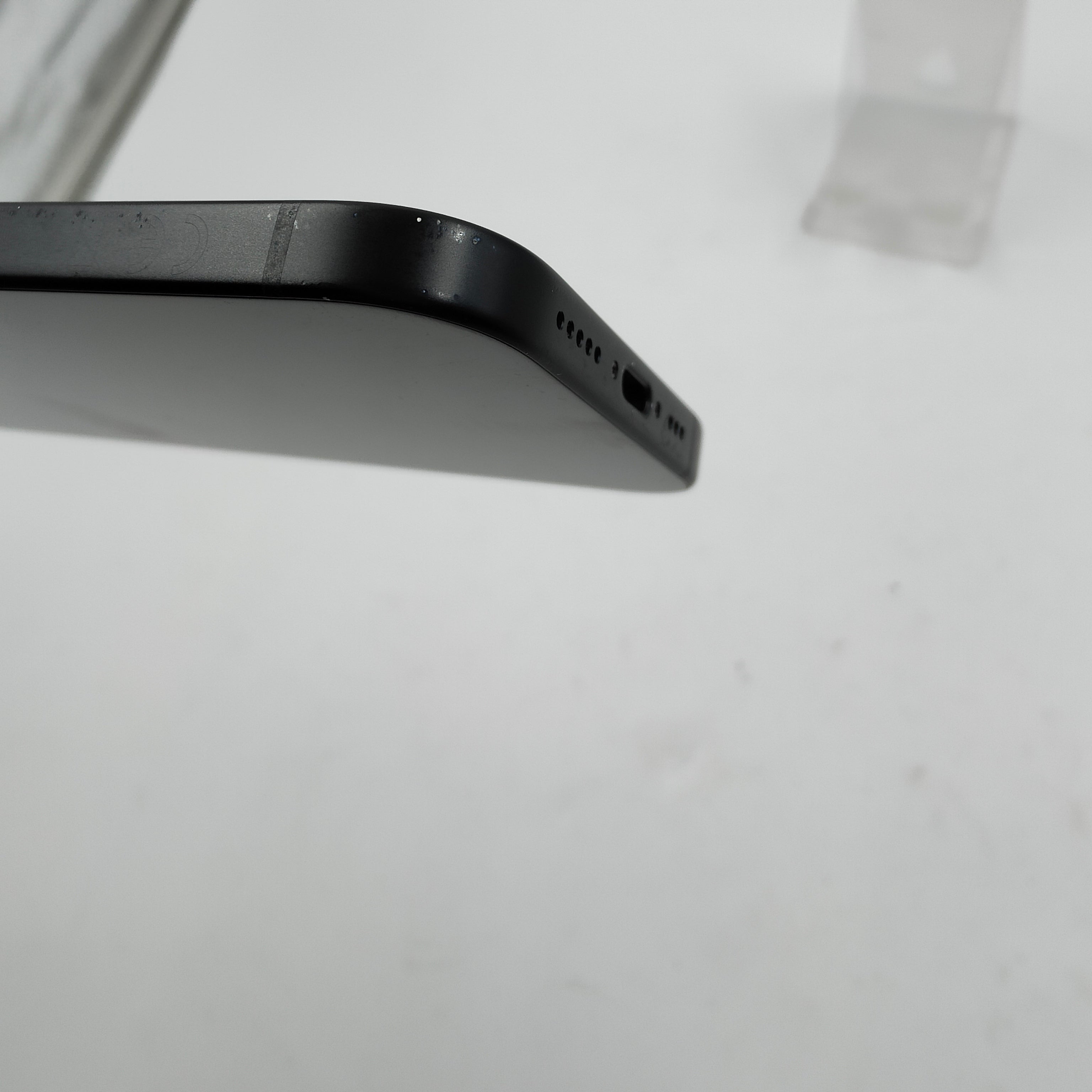 Refurbished iPhone 13 128GB Black