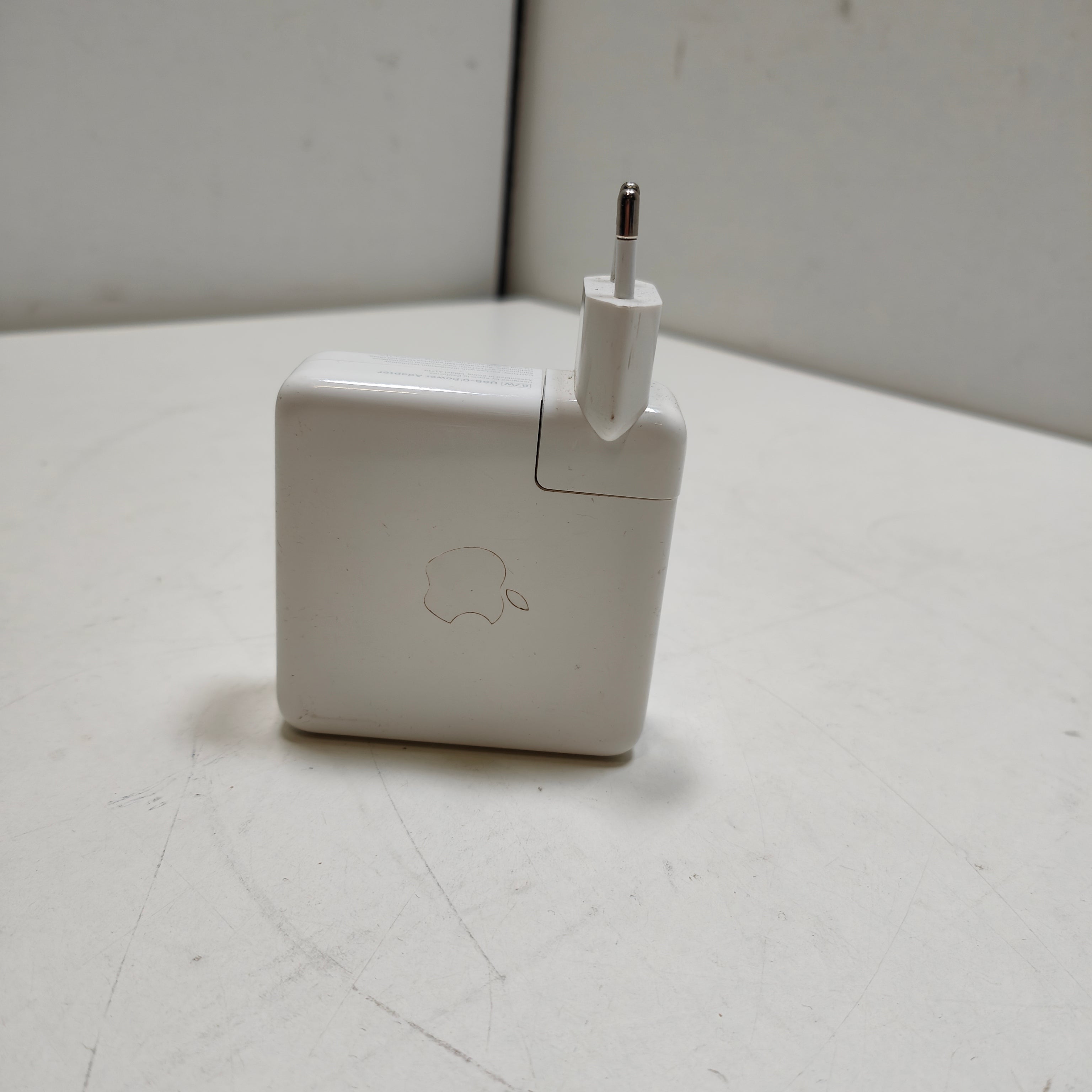 Apple MacBook 87W USB-C Netzteil (ohne Kabel)