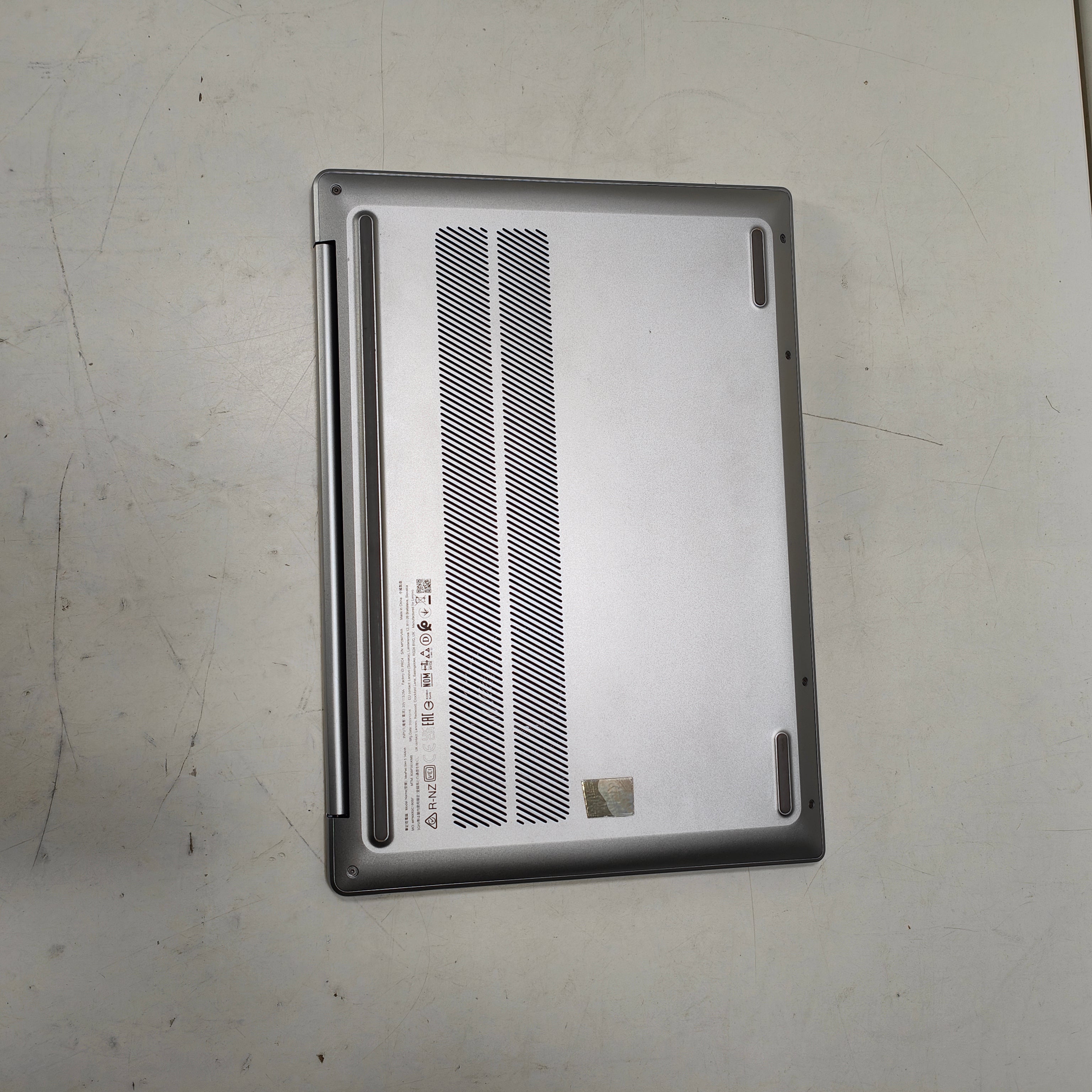 Lenovo IdeaPad Slim 5 14IAH8 83BF001KMB AZERTY