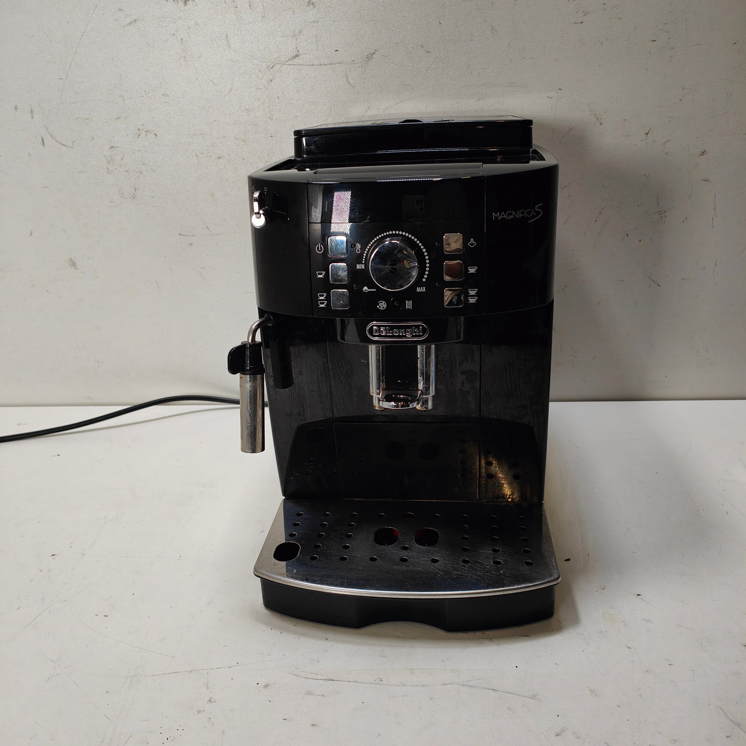 DeLonghi ECAM 21.117.B Magnifica S