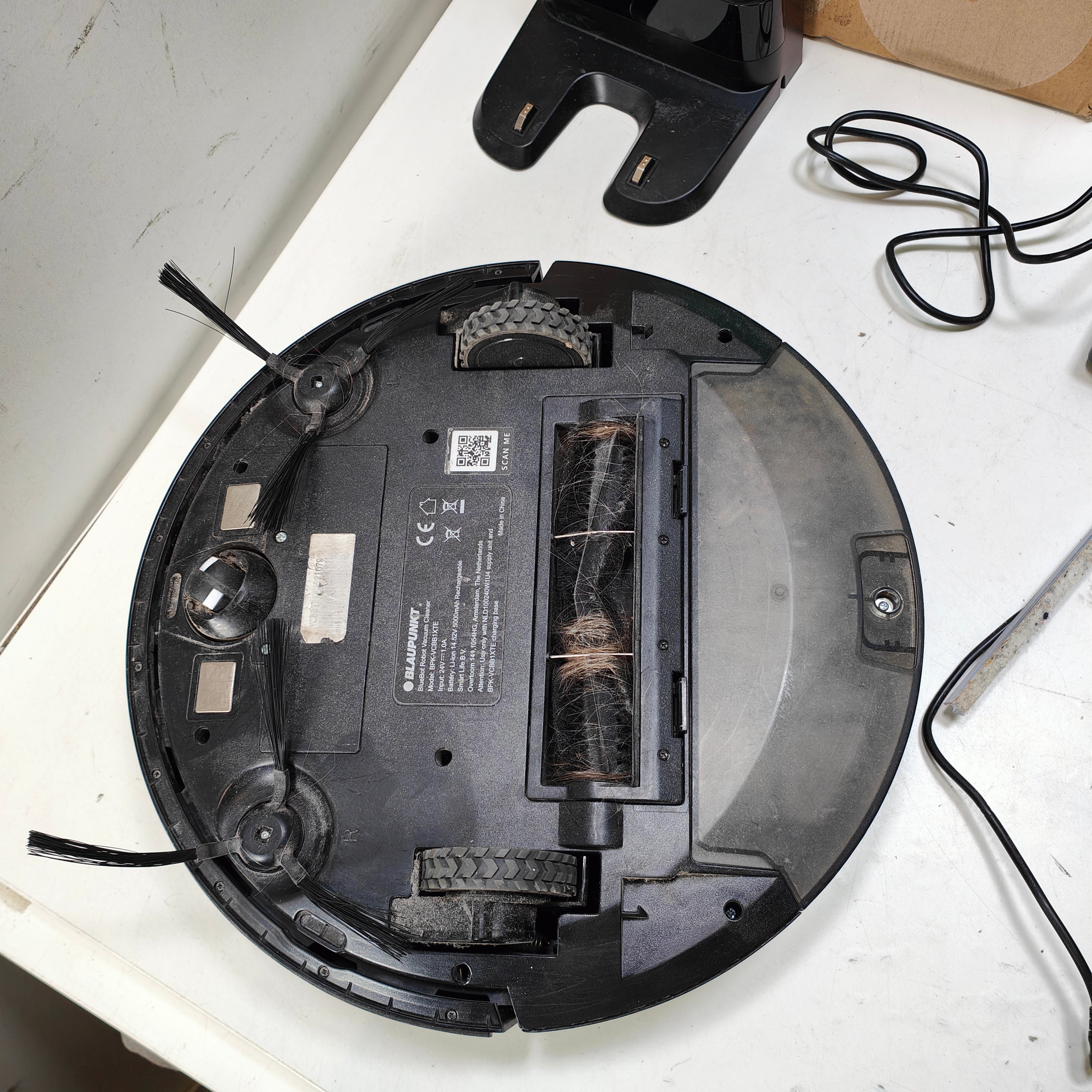 Robot iRobot Roomba 205 Dustcompactor Combo - noir