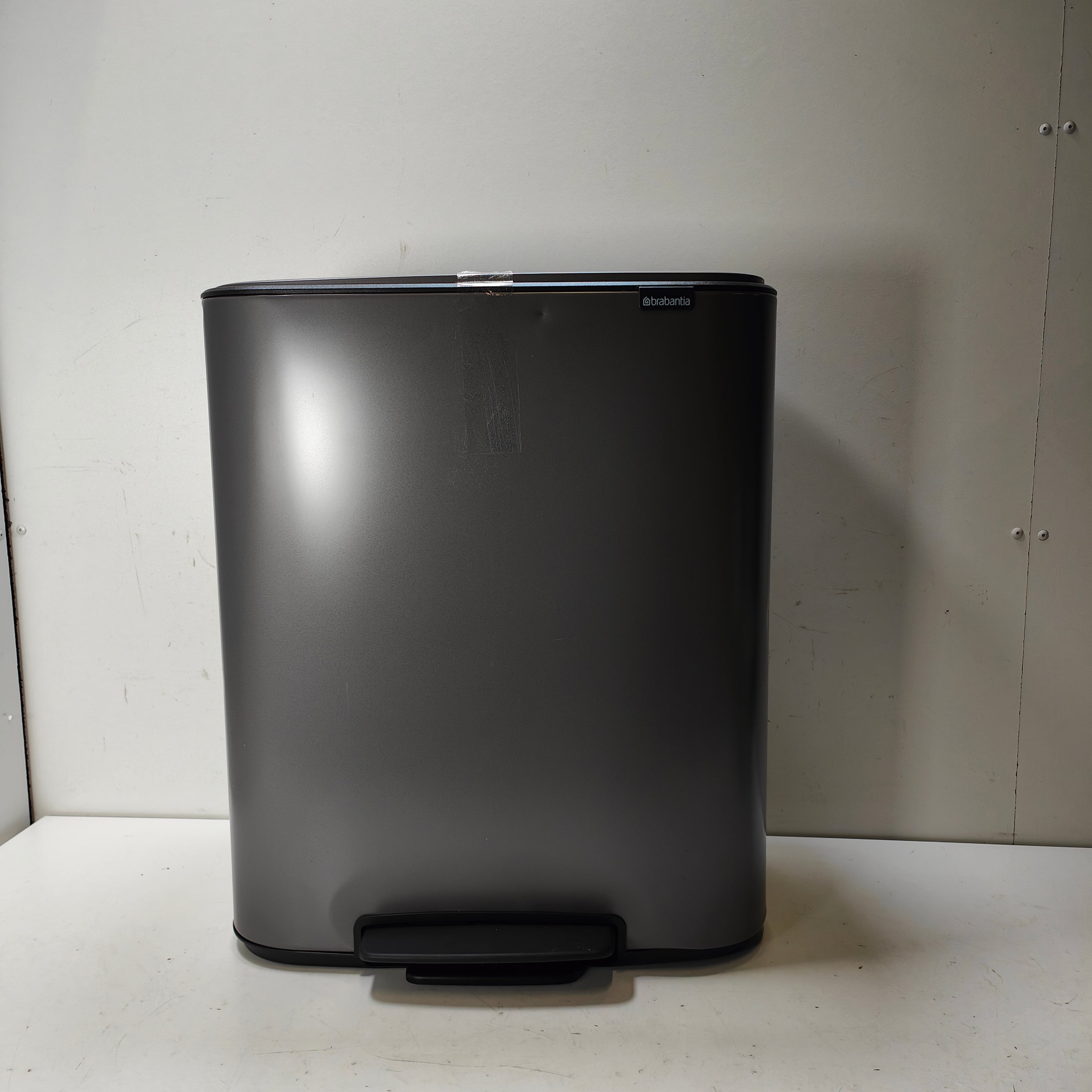 Brabantia Bo Pedal Bin 2 x 30 Liters Platinum