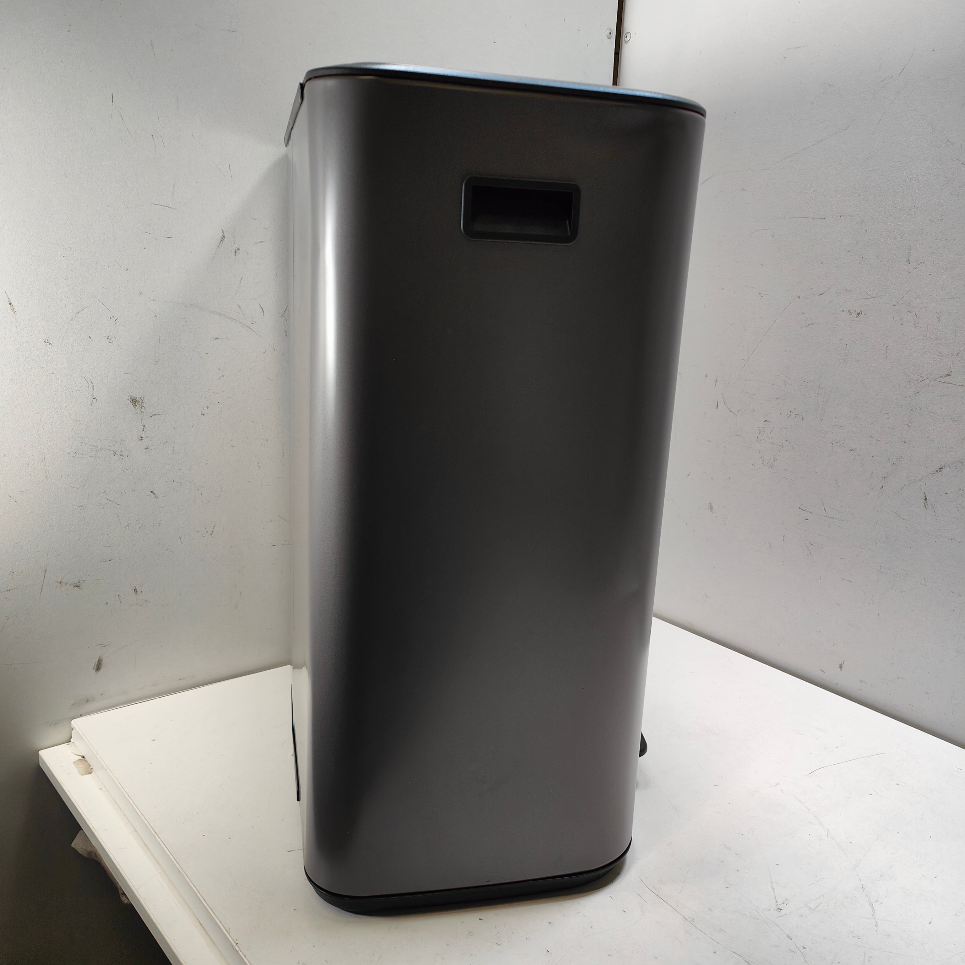 Brabantia Bo Pedal Bin 2 x 30 Liters Platinum