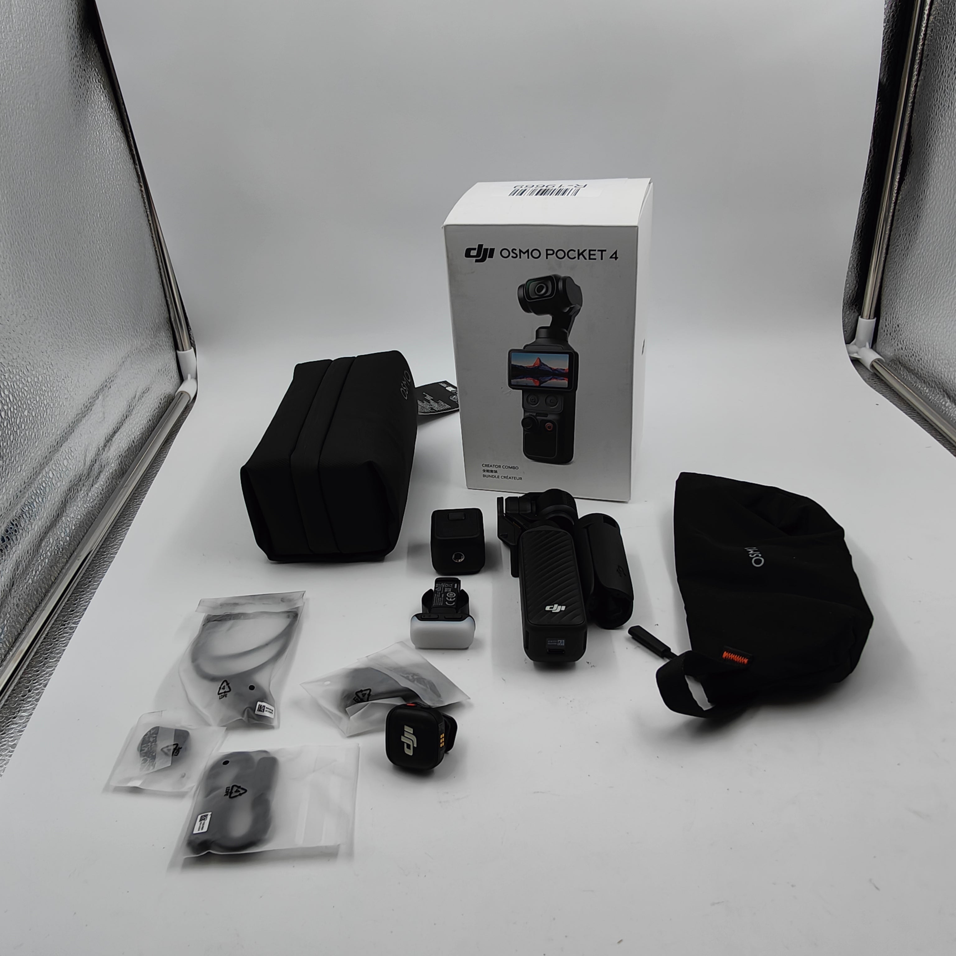 DJI Osmo Pocket 4 Creator-Combo