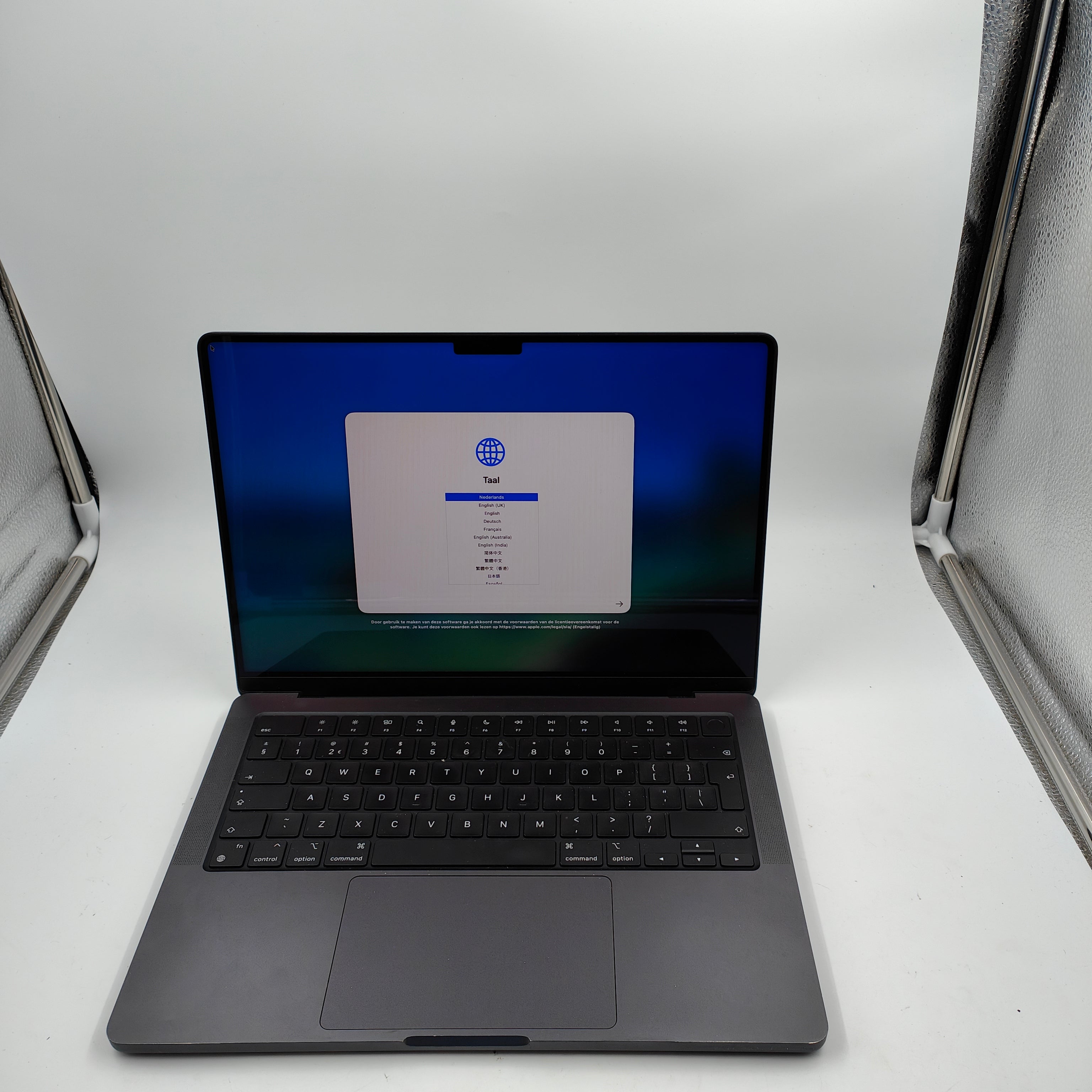 Apple MacBook Pro 14" 2023 M3 Pro (11/14) 18/1TB Space Black QWERTY
