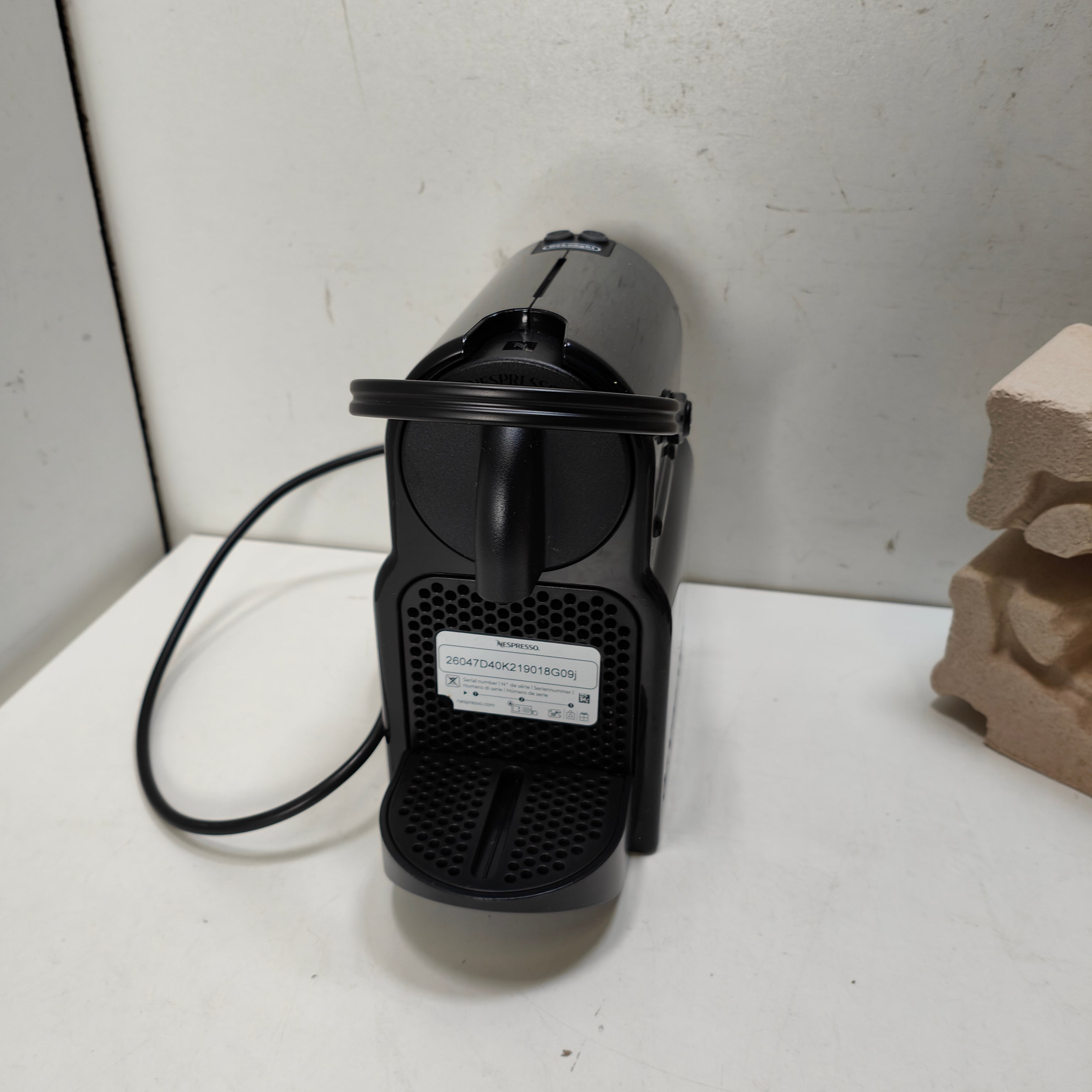 DeLonghi Nespresso Lattissima One EN510.B Schwarz