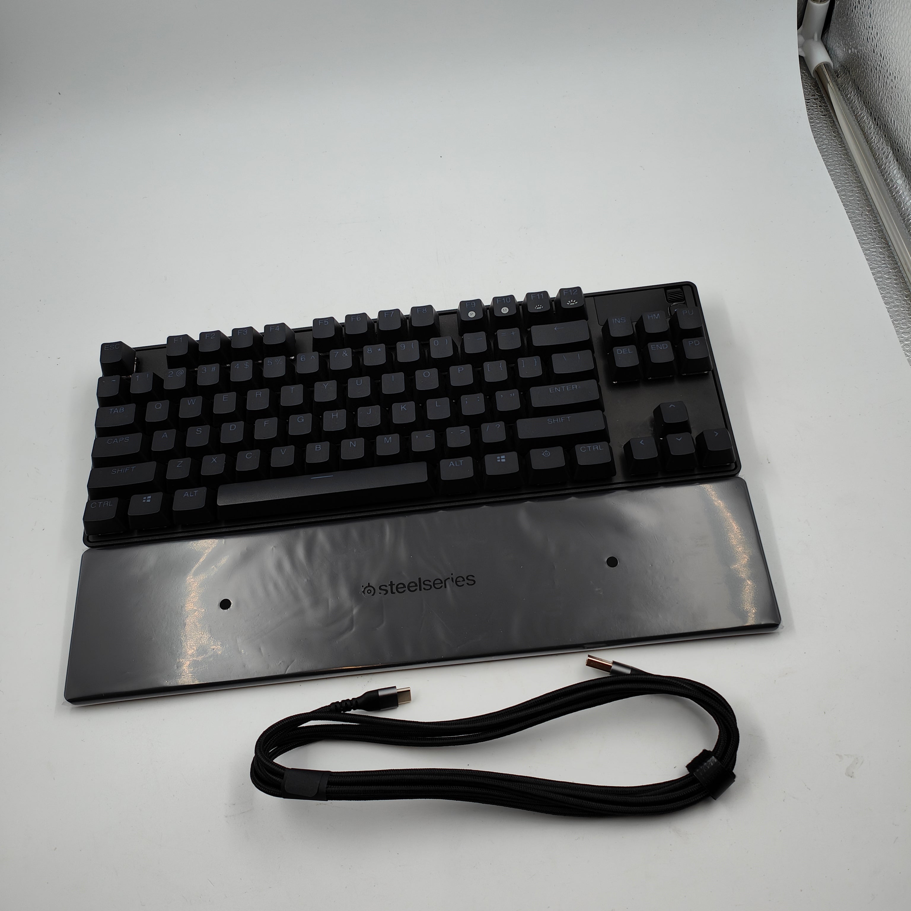 SteelSeries Apex Pro TKL 2023 QWERTY