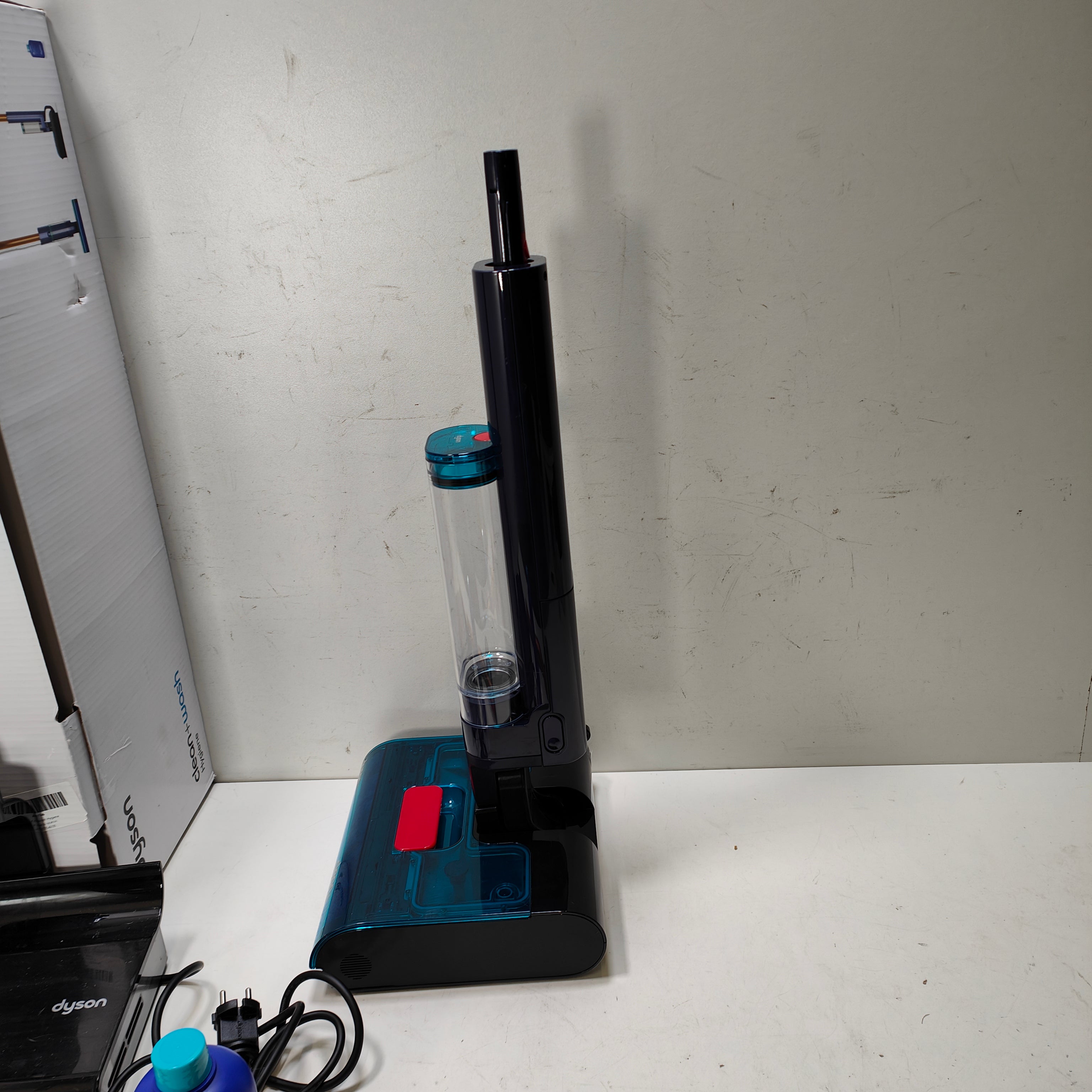 Dyson Clean + Wash Hygiene