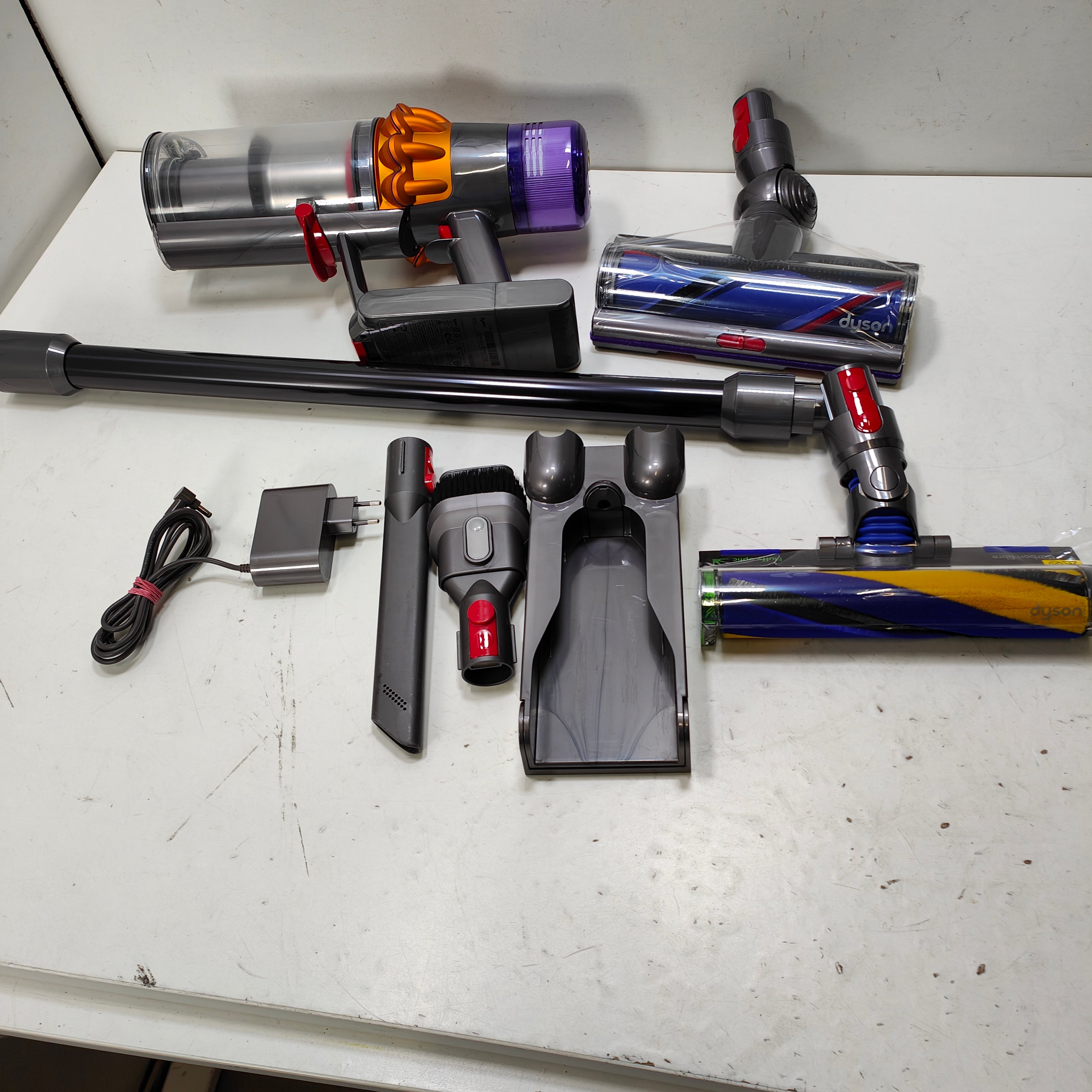 Dyson V15 Detect Absolute