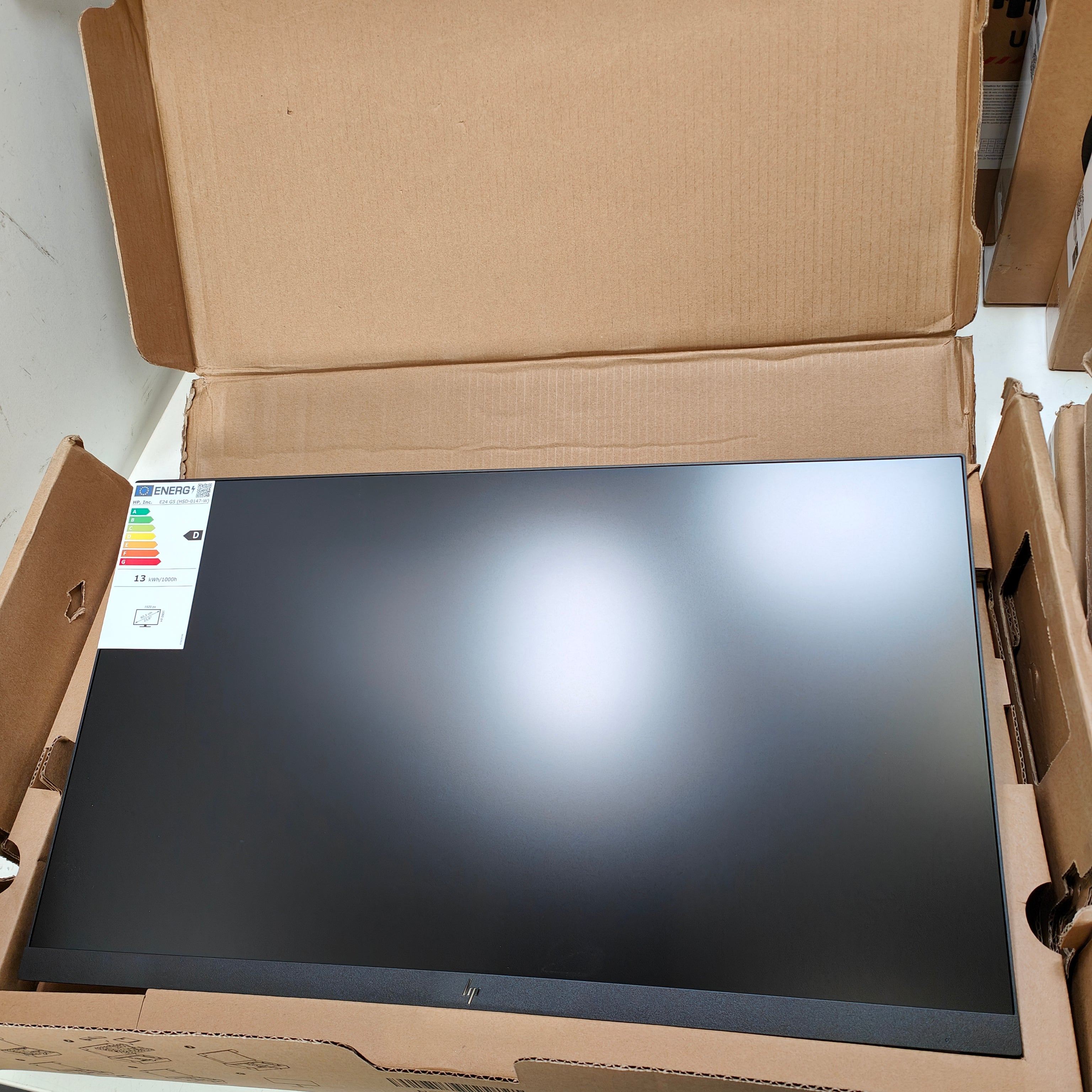 HP E24 G5 FHD