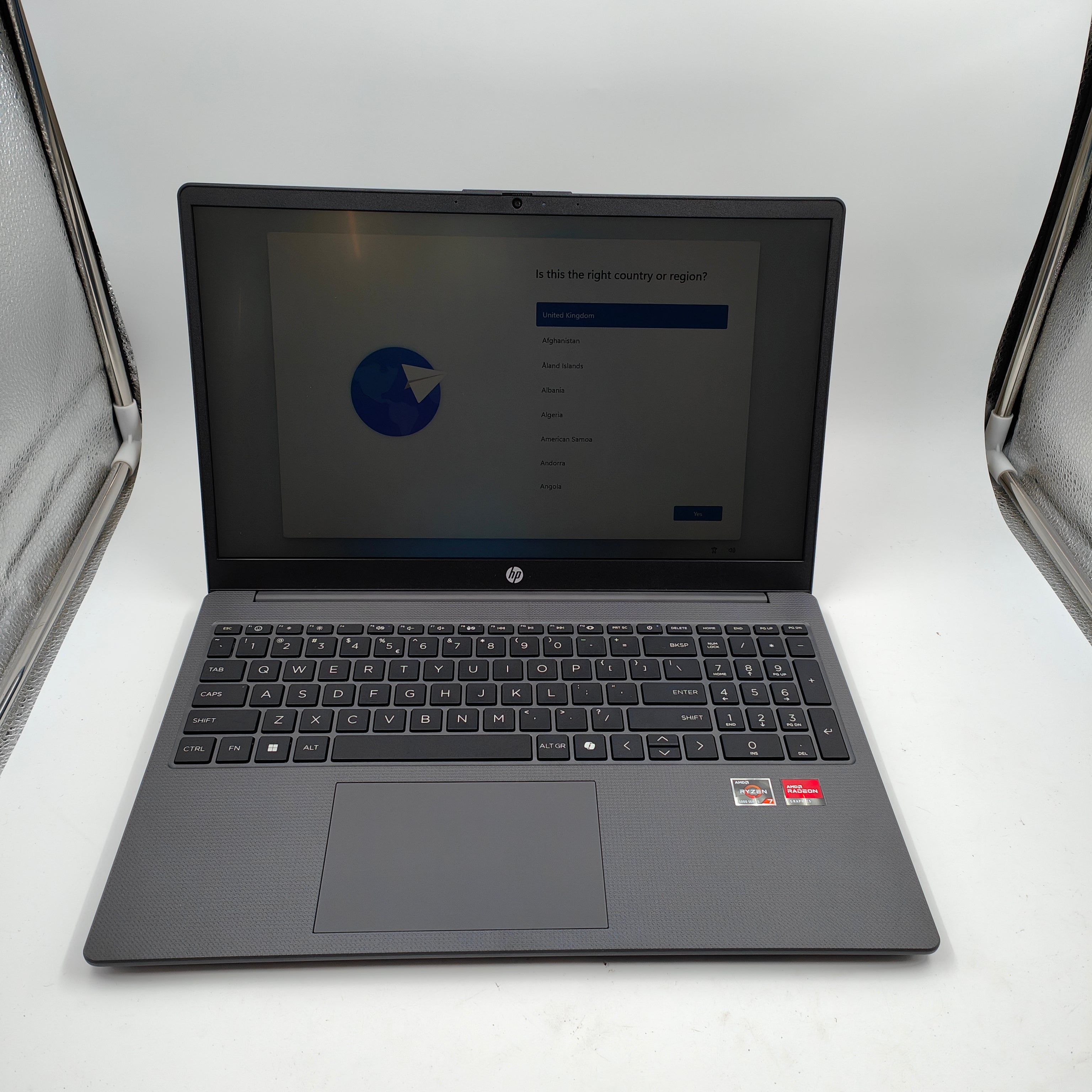 HP Laptop 15-fc0975nd QWERTY