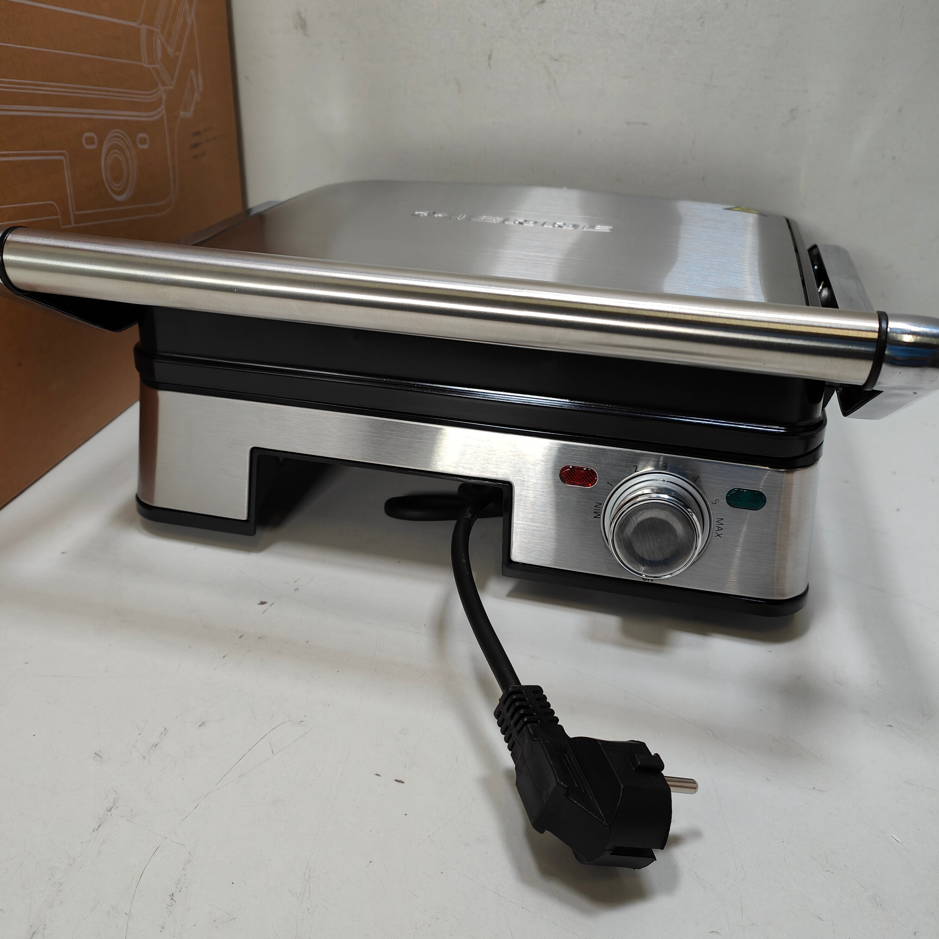 Pierre Tosti Glätteisen CG2000