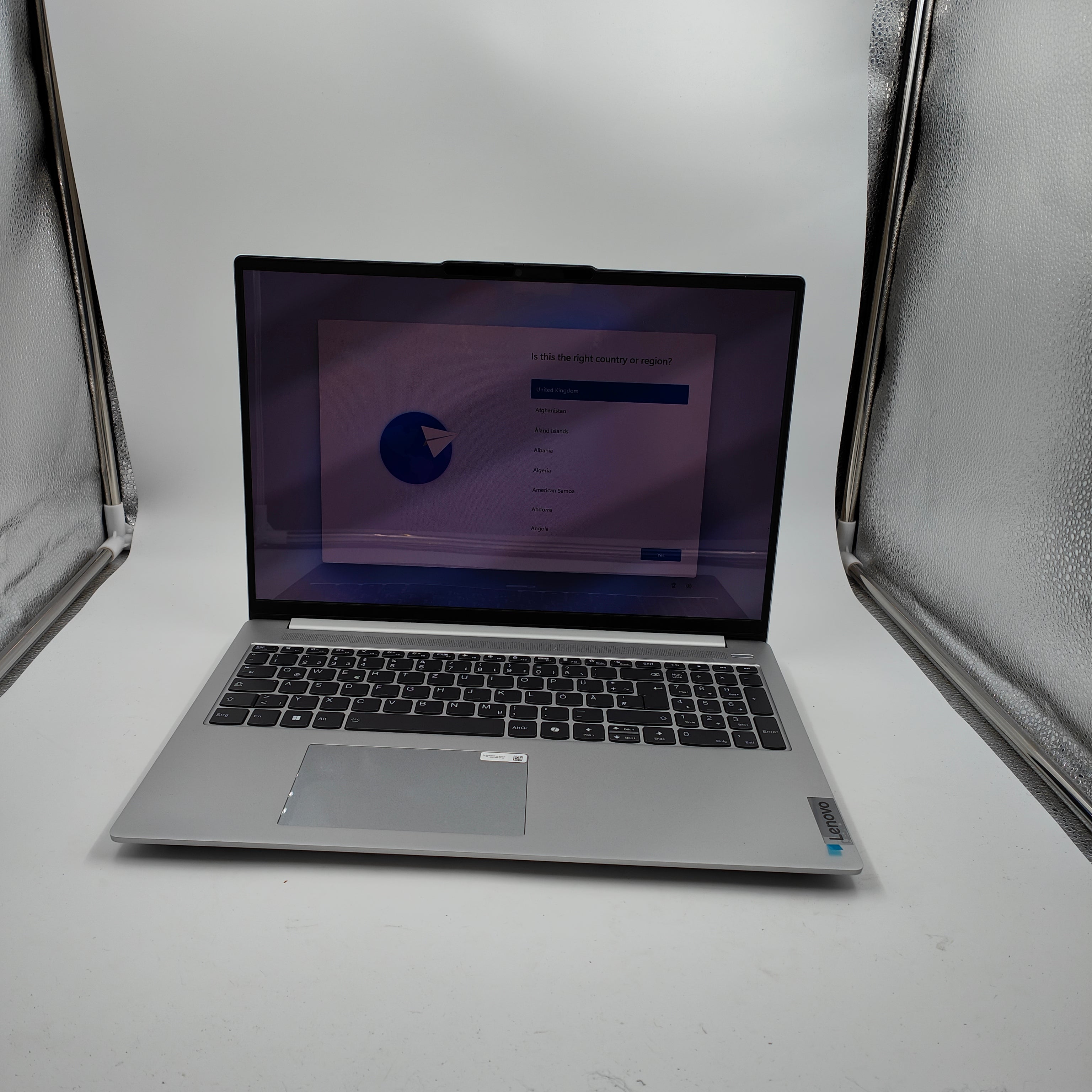 Lenovo IdeaPad Slim 5 16IMH9 83DC003PGE QWERTZ