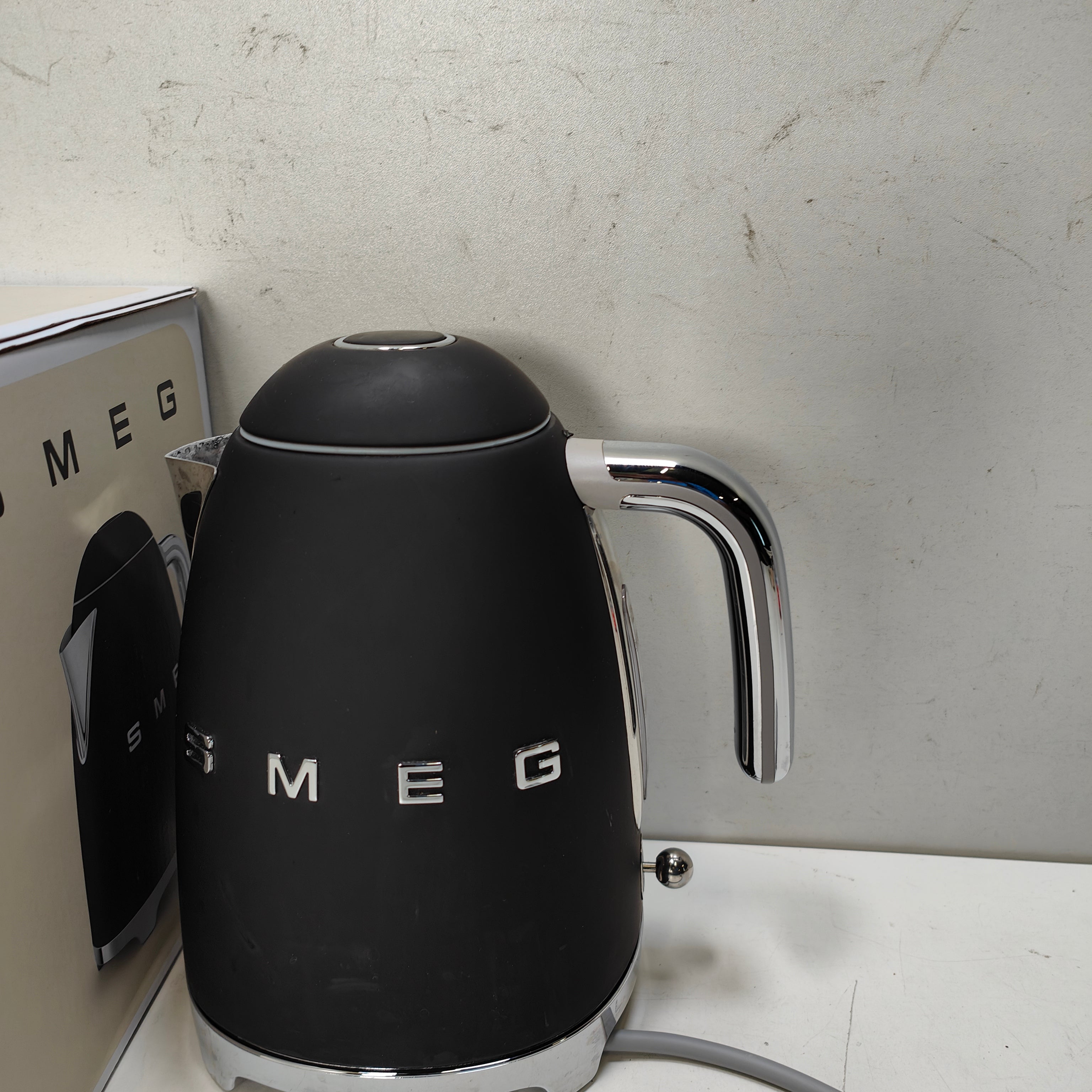 SMEG KLF03BLMEU Black