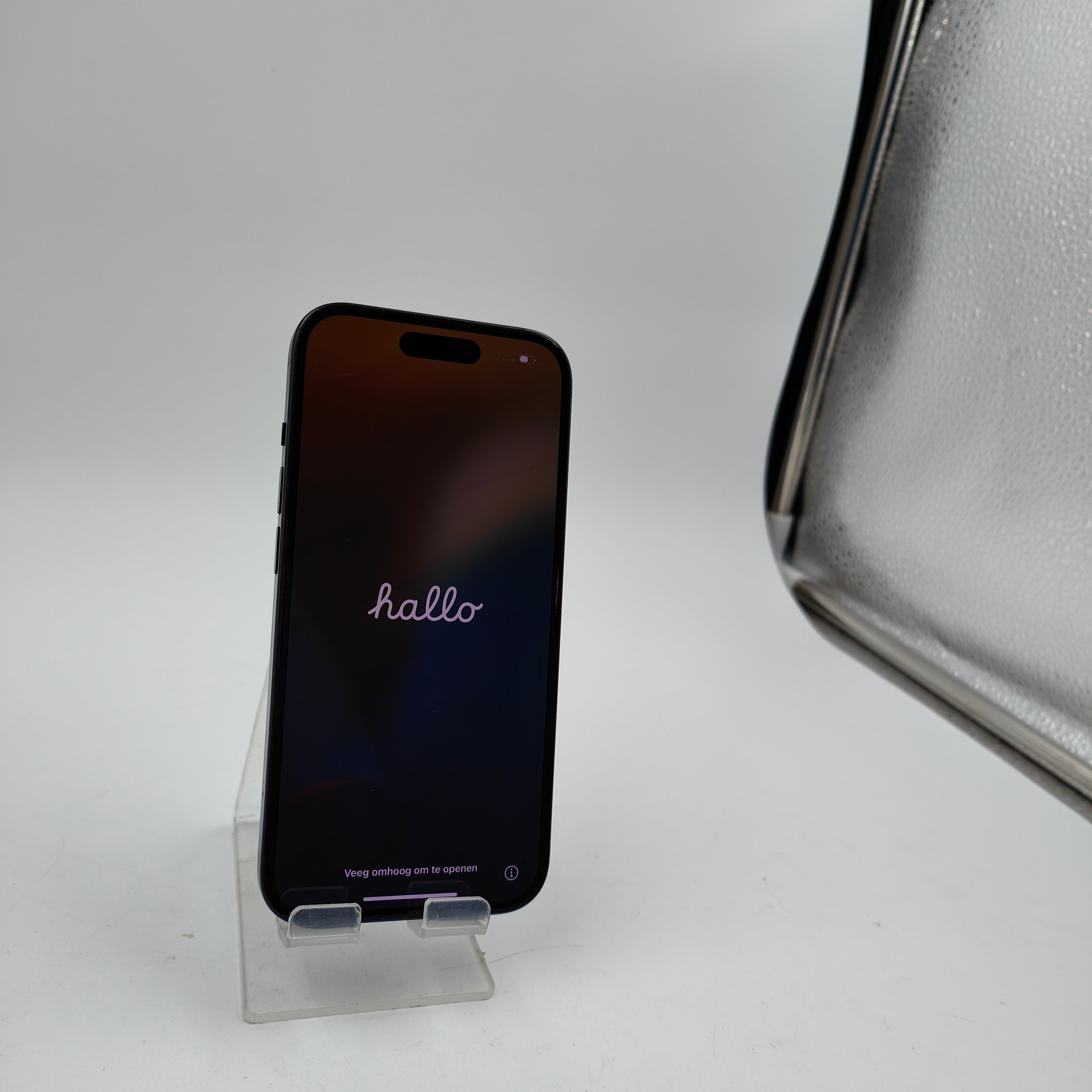 Refurbished iPhone 15 128GB Black