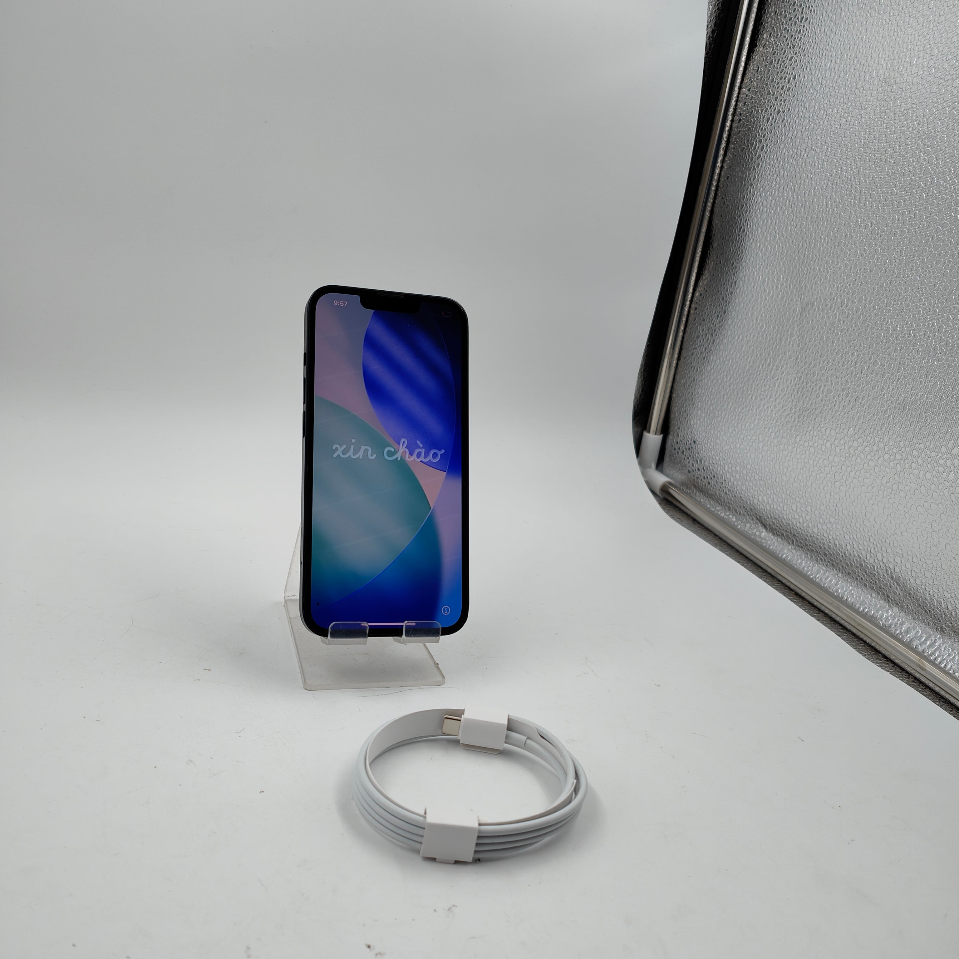 Refurbished iPhone 13 Midnight 128GB