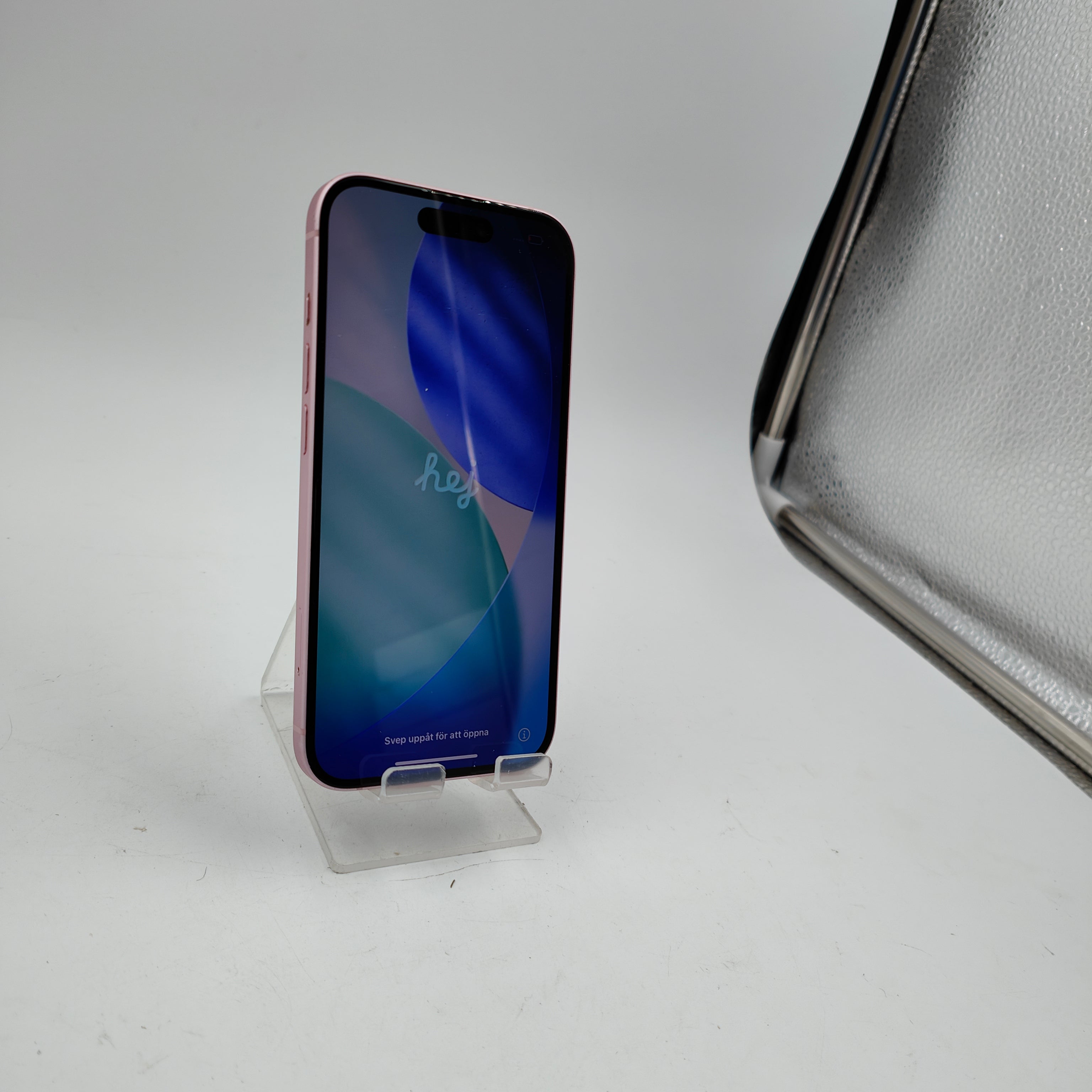 Apple iPhone 15 128GB Pink