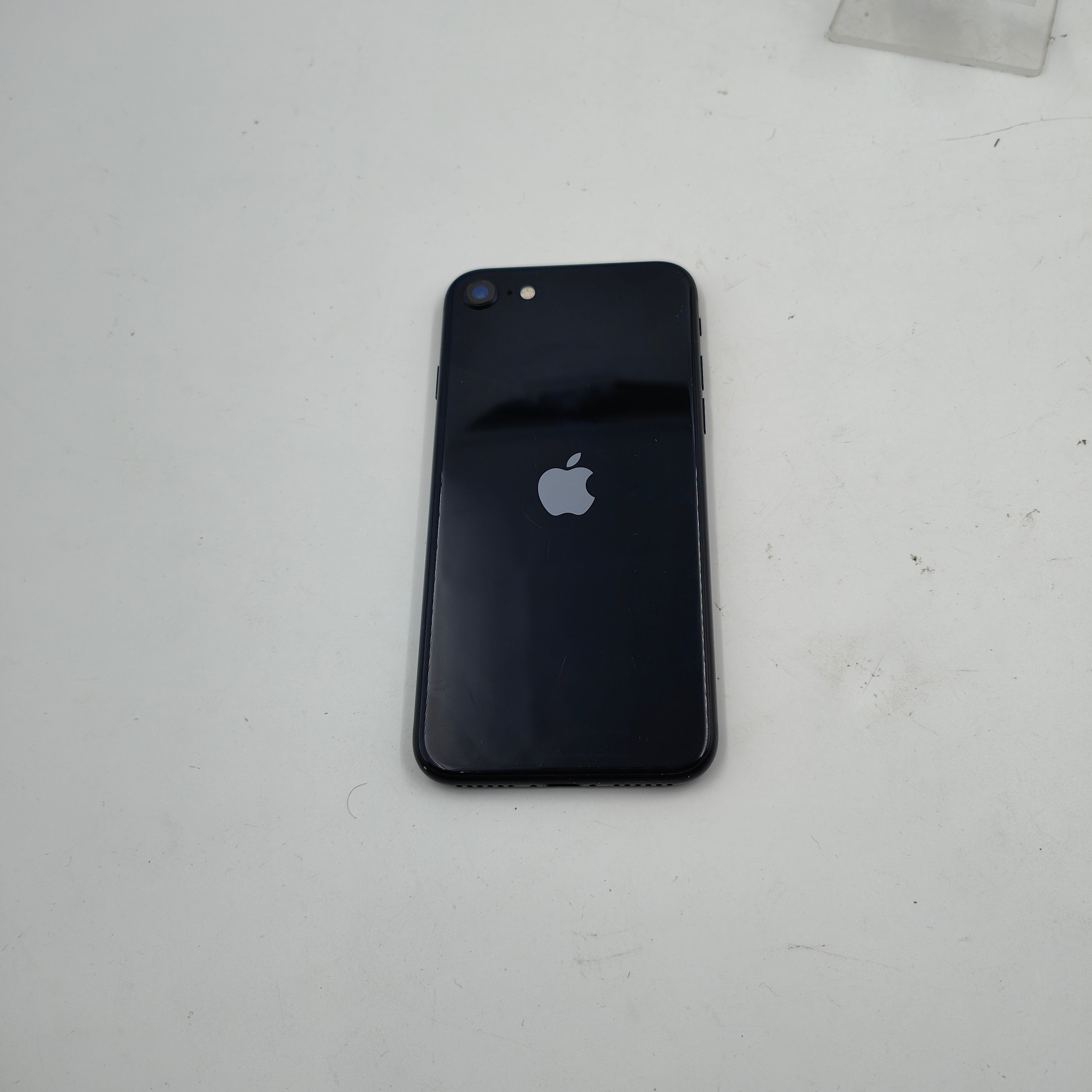 Refurbished iPhone SE (3rd gen) Midnight 128GB