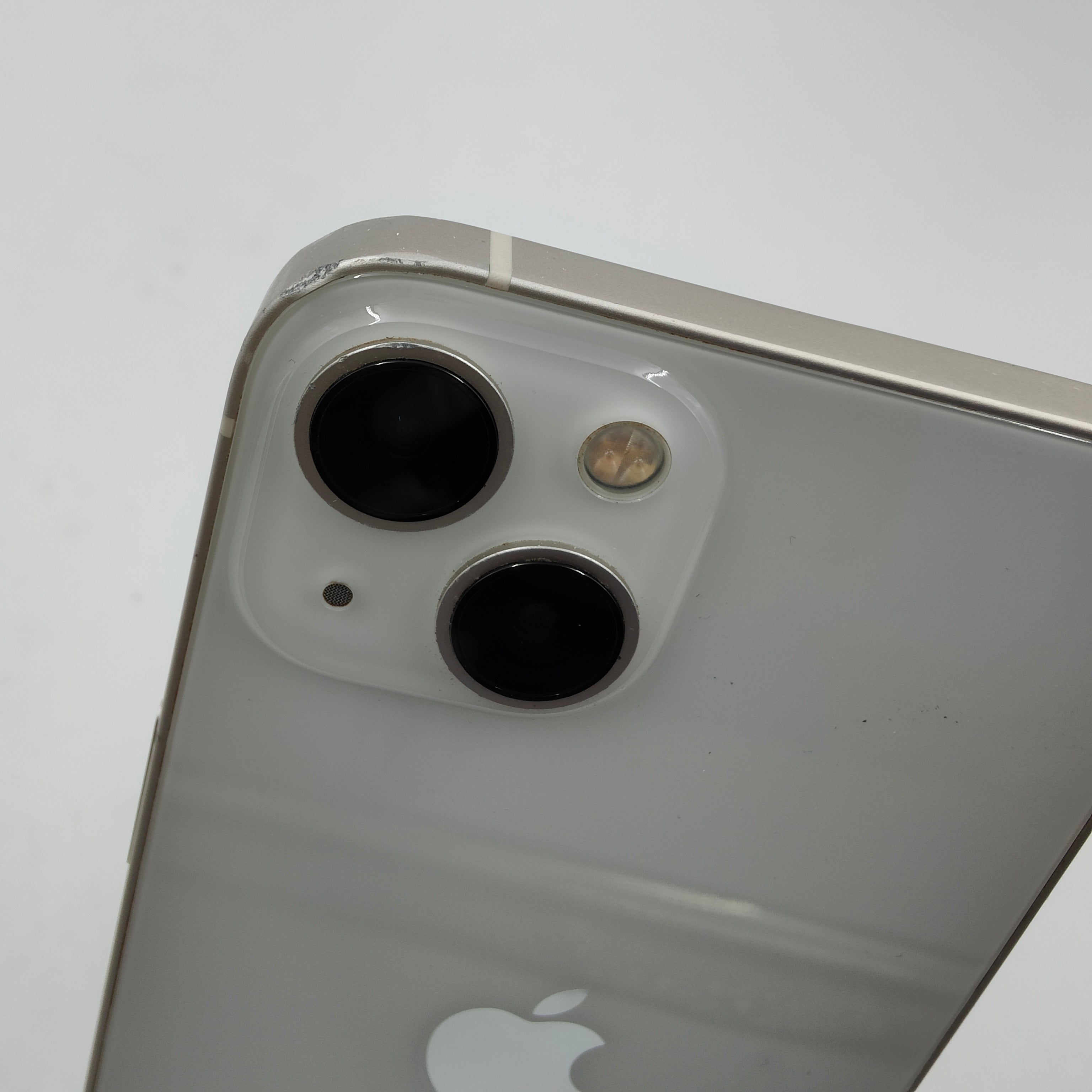 Refurbished iPhone 13 128GB White