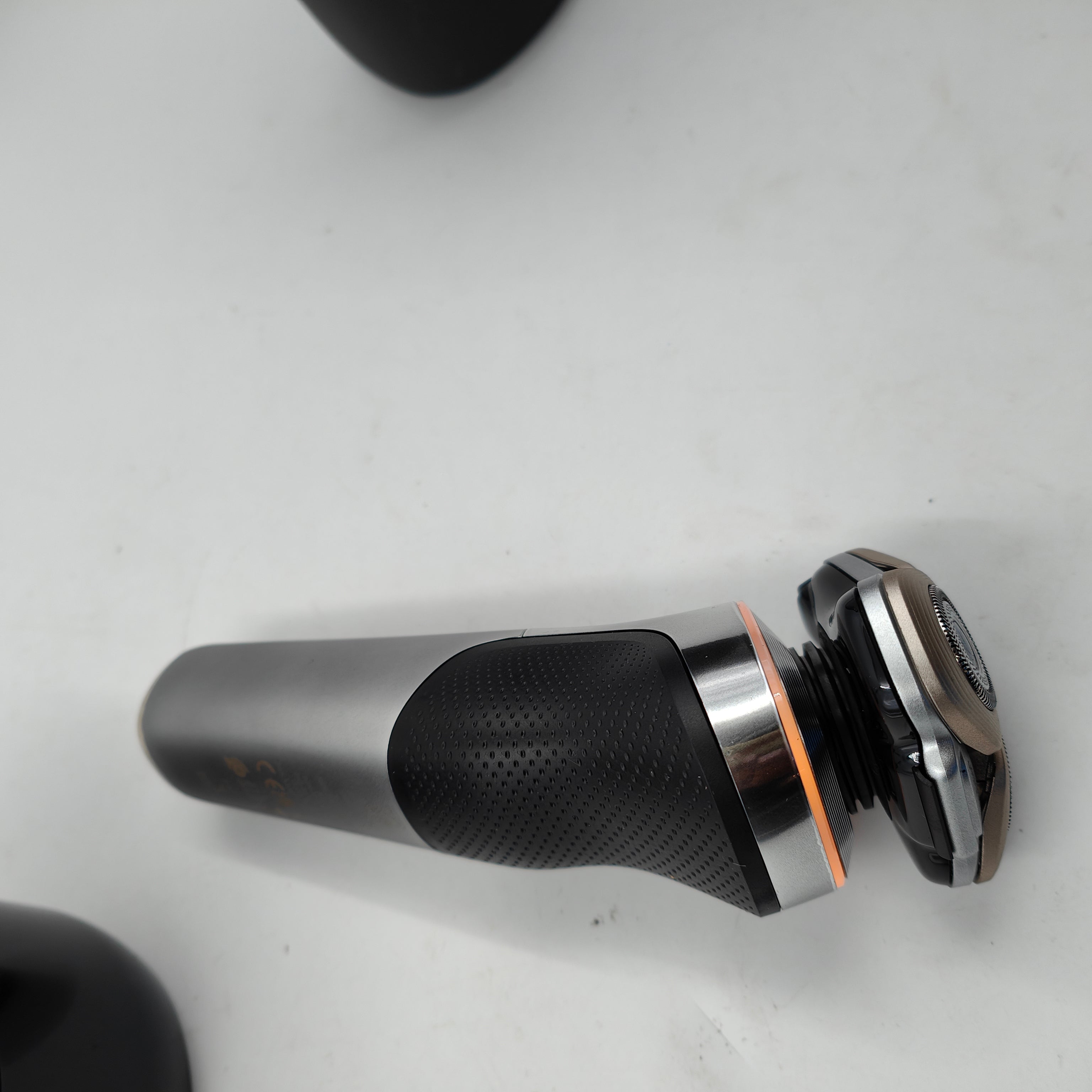 Philips Shaver i9000 Prestige Ultra XP9404/46