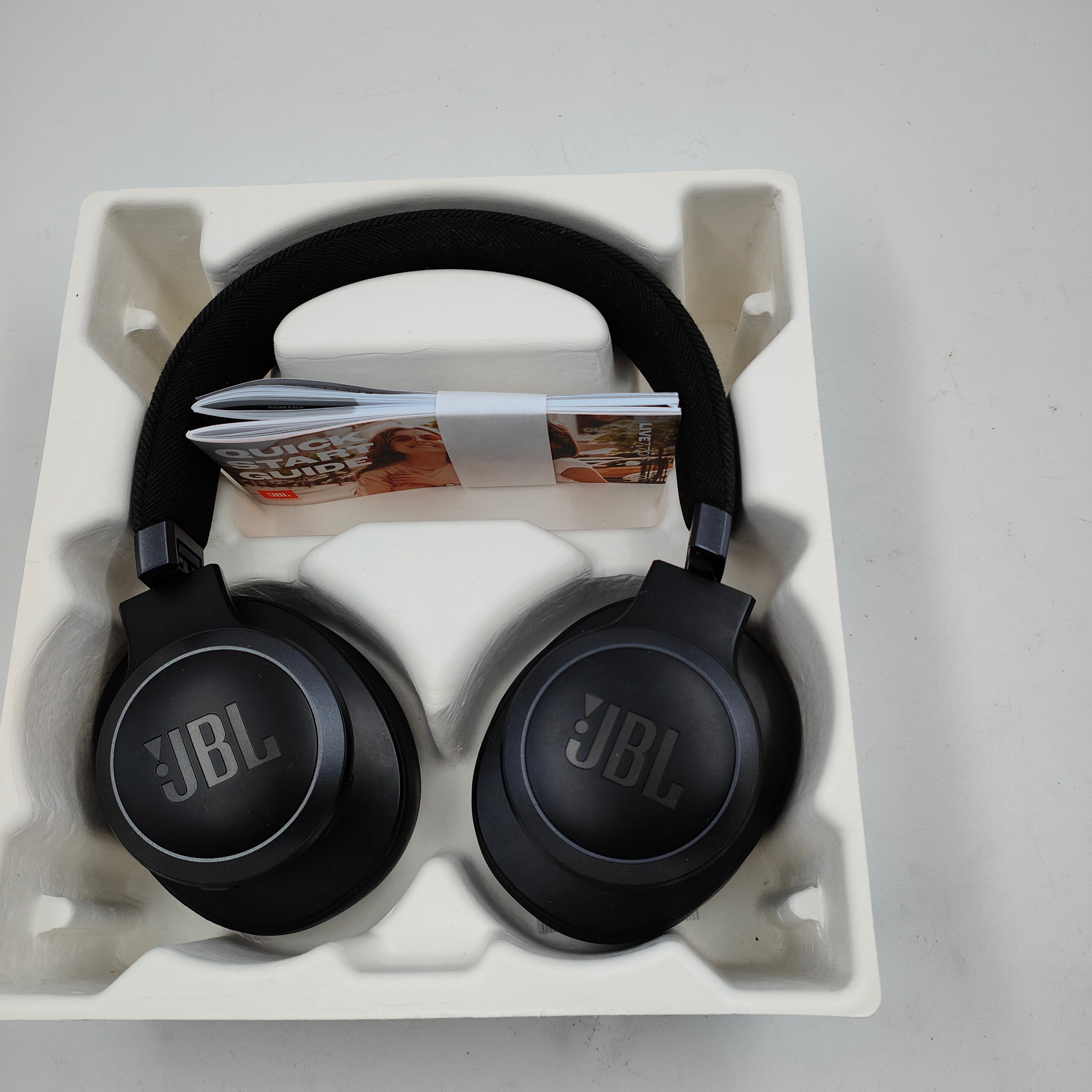 JBL Live 770NC Zwart