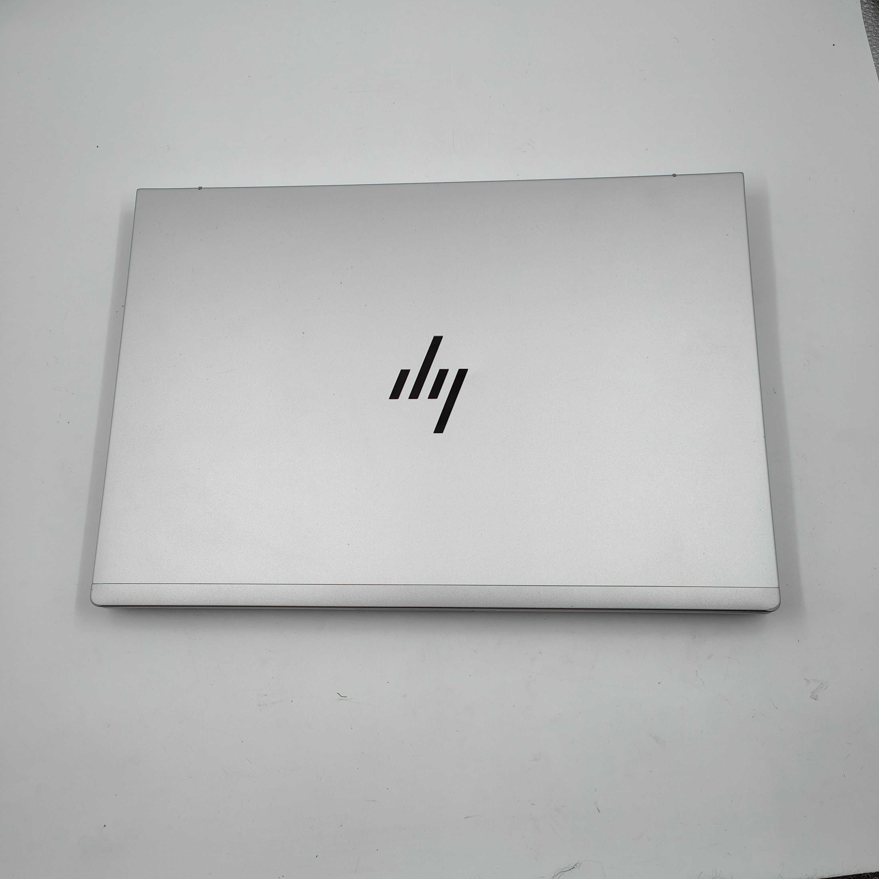 HP EliteBook 660 G11 - B2PR3ES QWERTY