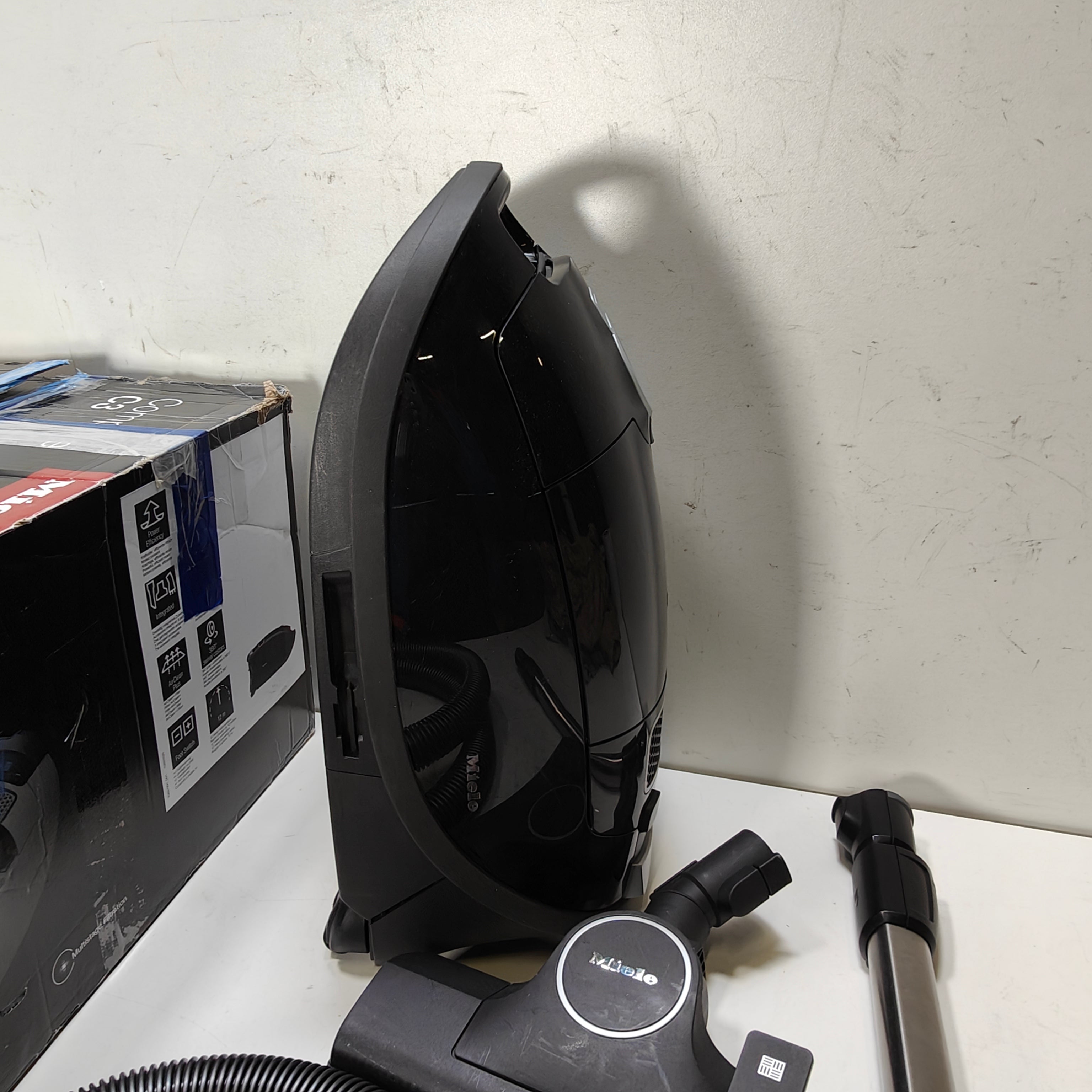 Miele Complete C3 Black Diamond EcoLine Obsidian Black