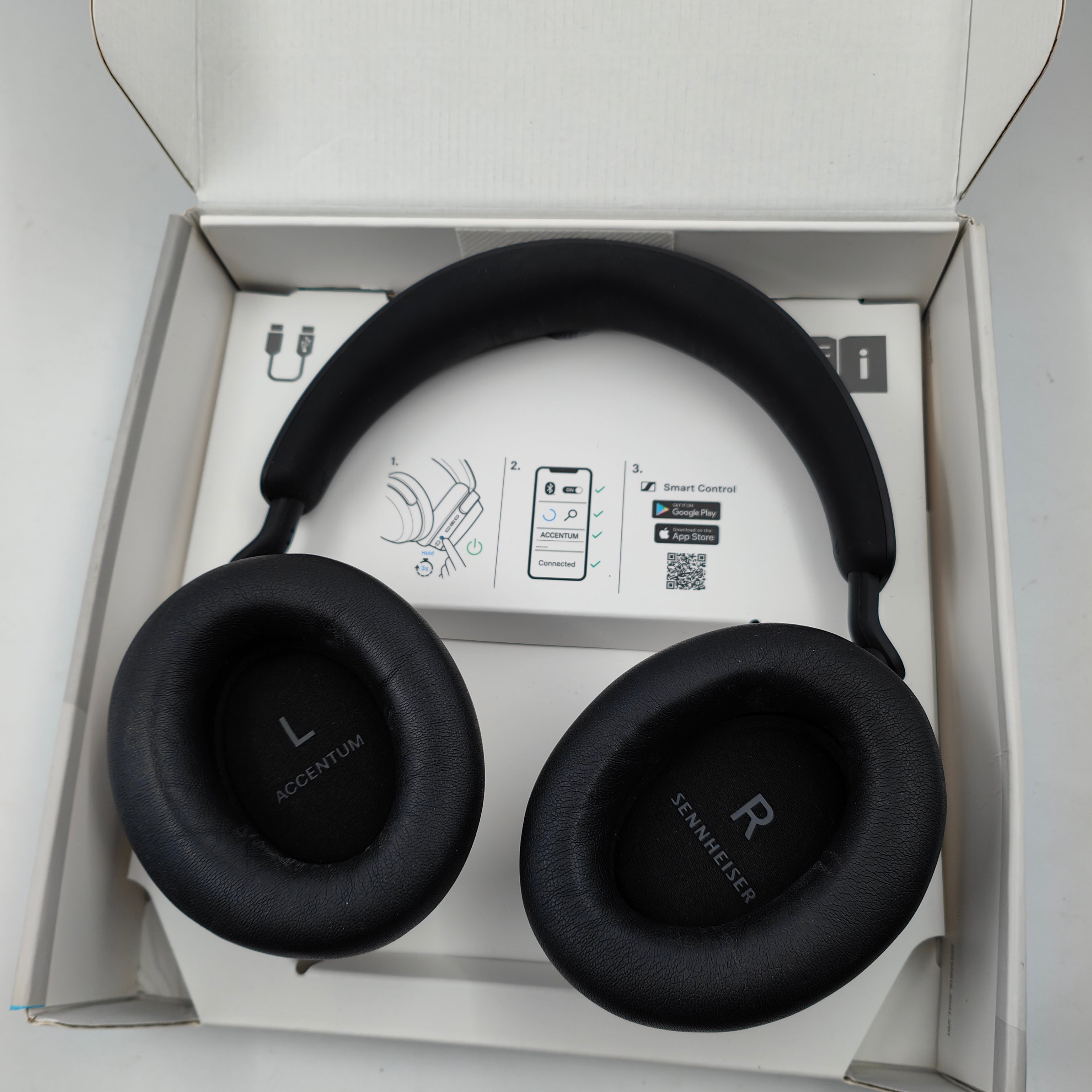 Sennheiser Accentum Wireless Zwart