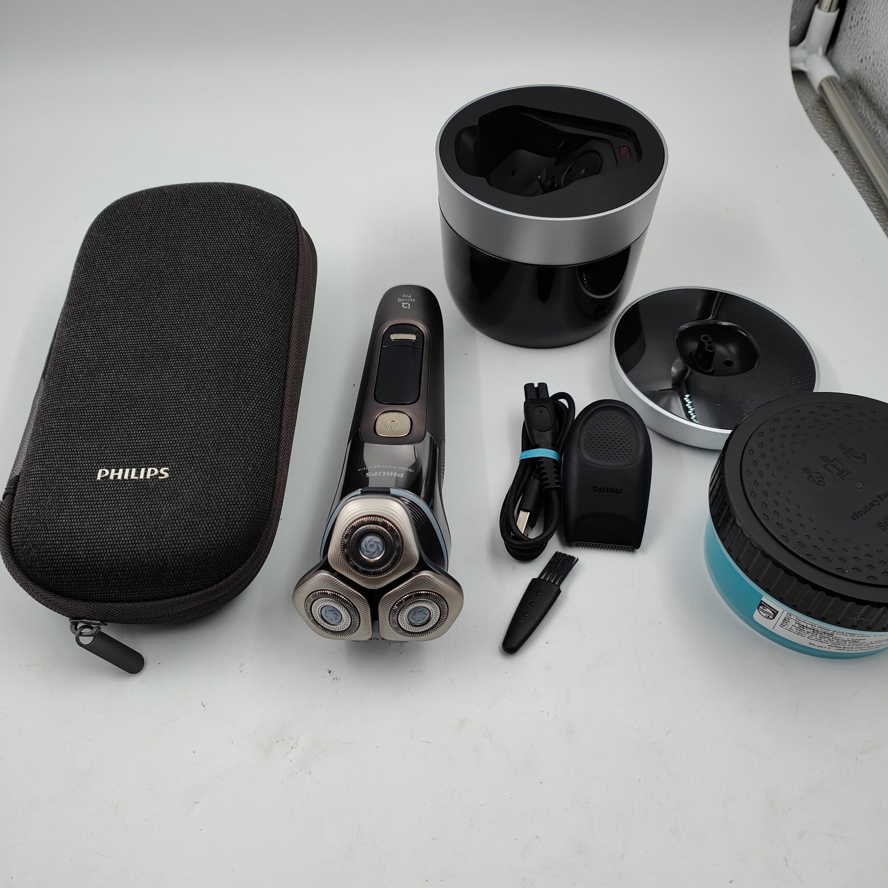 Philips Shaver i9000 Prestige Ultra XP9402/31