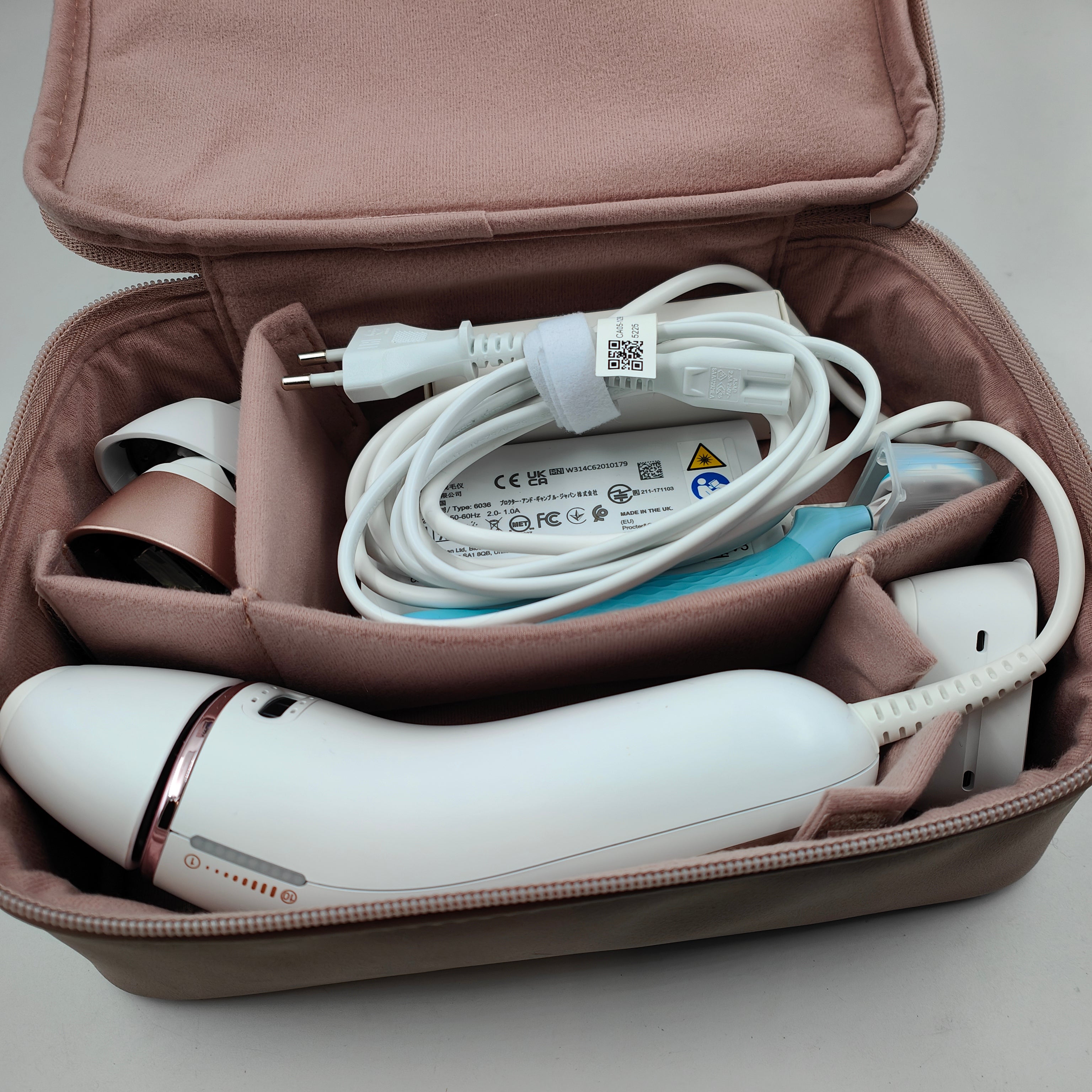 Braun Smart IPL Skin i·expert Pro 7 PL7432