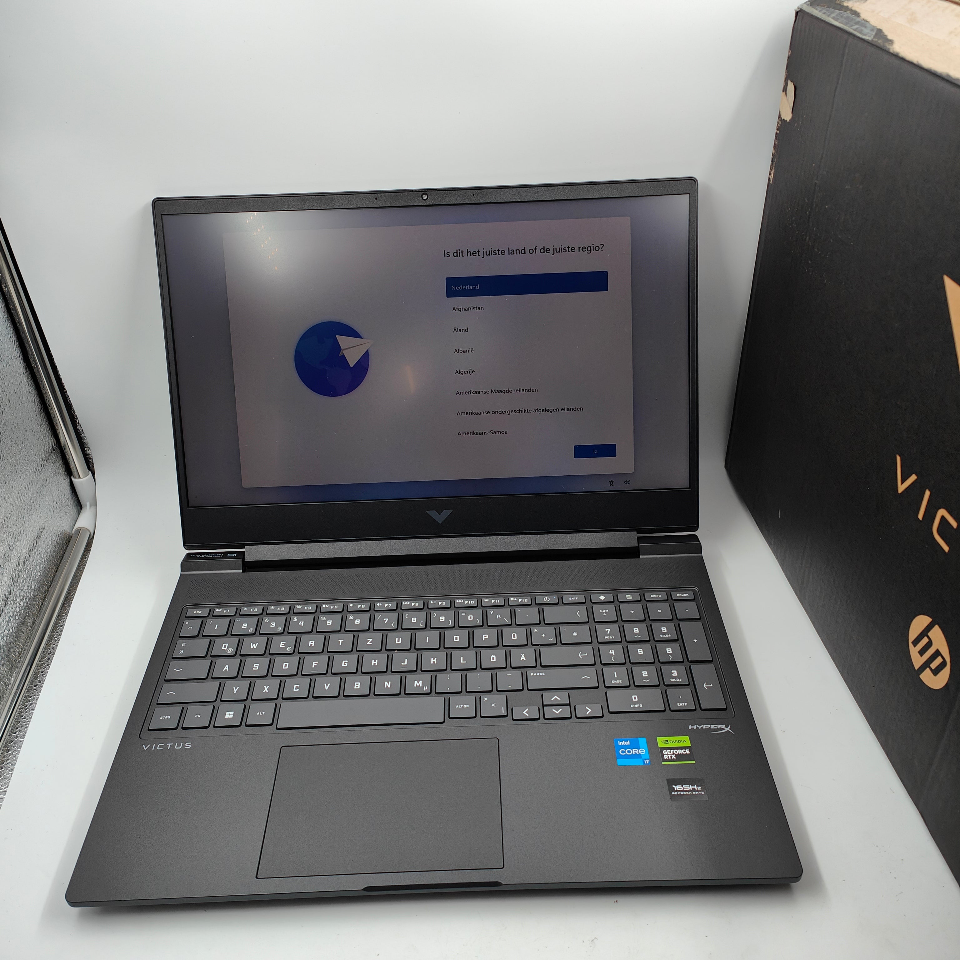 HP VICTUS 16-r1077ng QWERTZ