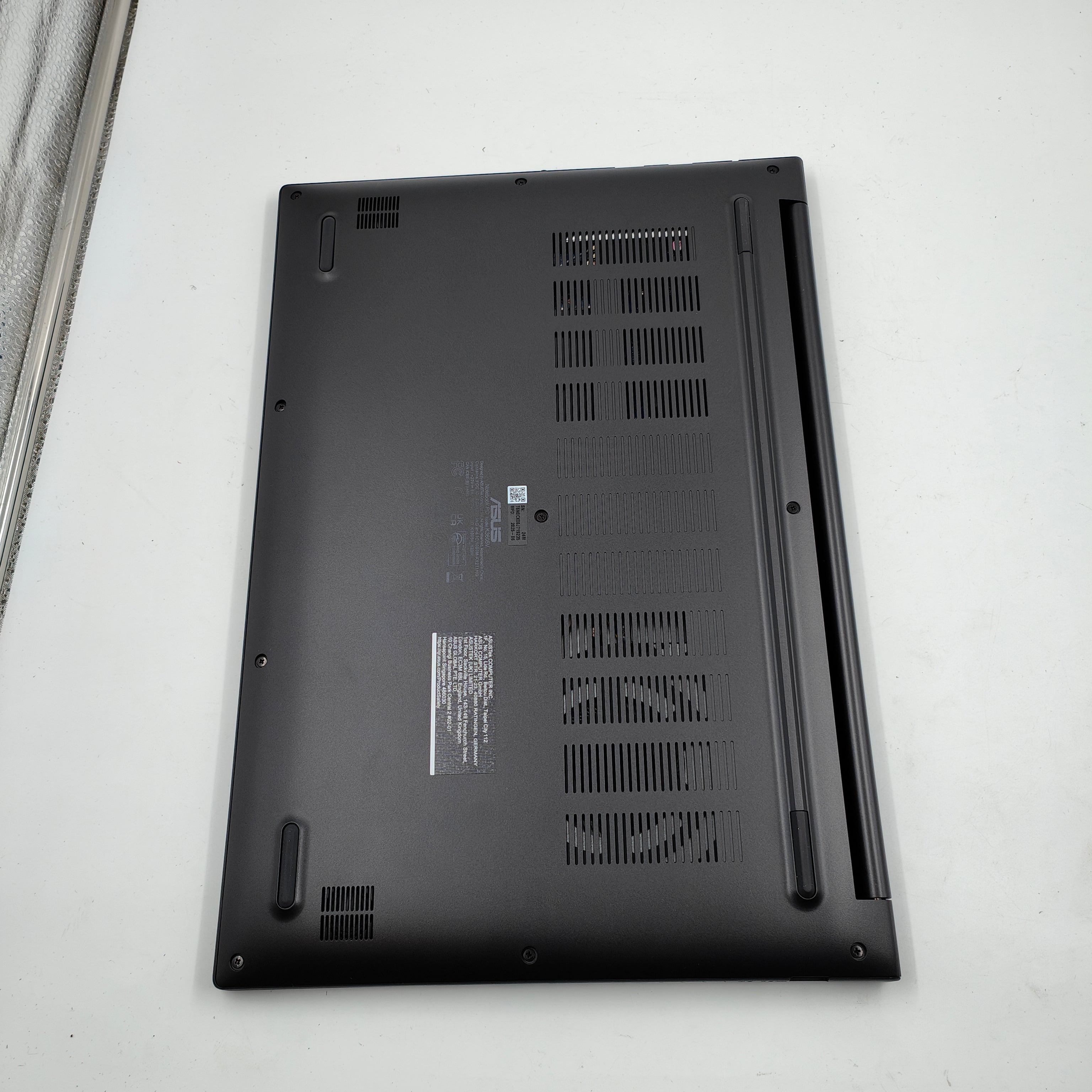 Asus Vivobook 16X K3605VC-RP432W QWERTZ