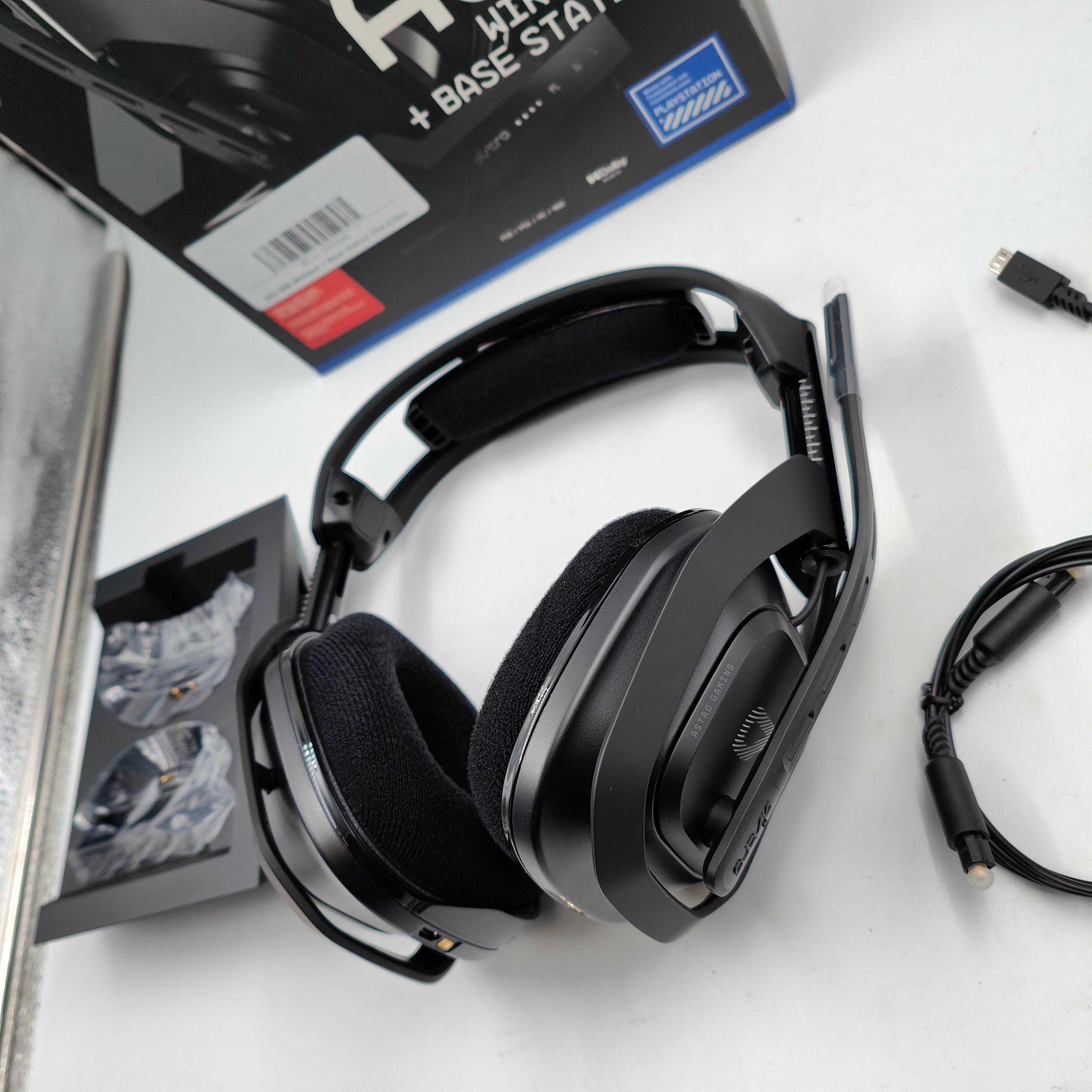 Astro A50 sans fil + station d’accueil, édition PS4