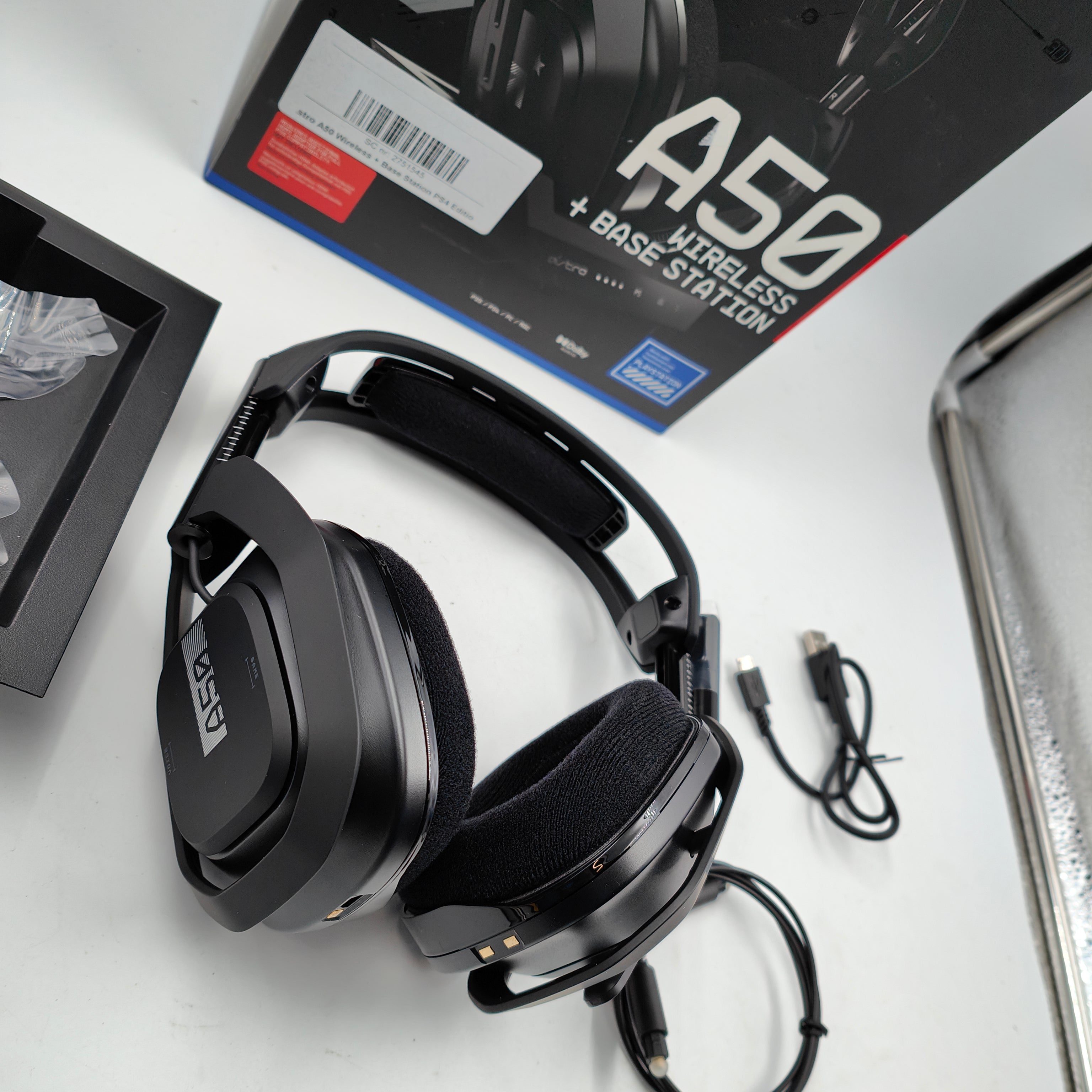 Astro A50 sans fil + station d’accueil, édition PS4