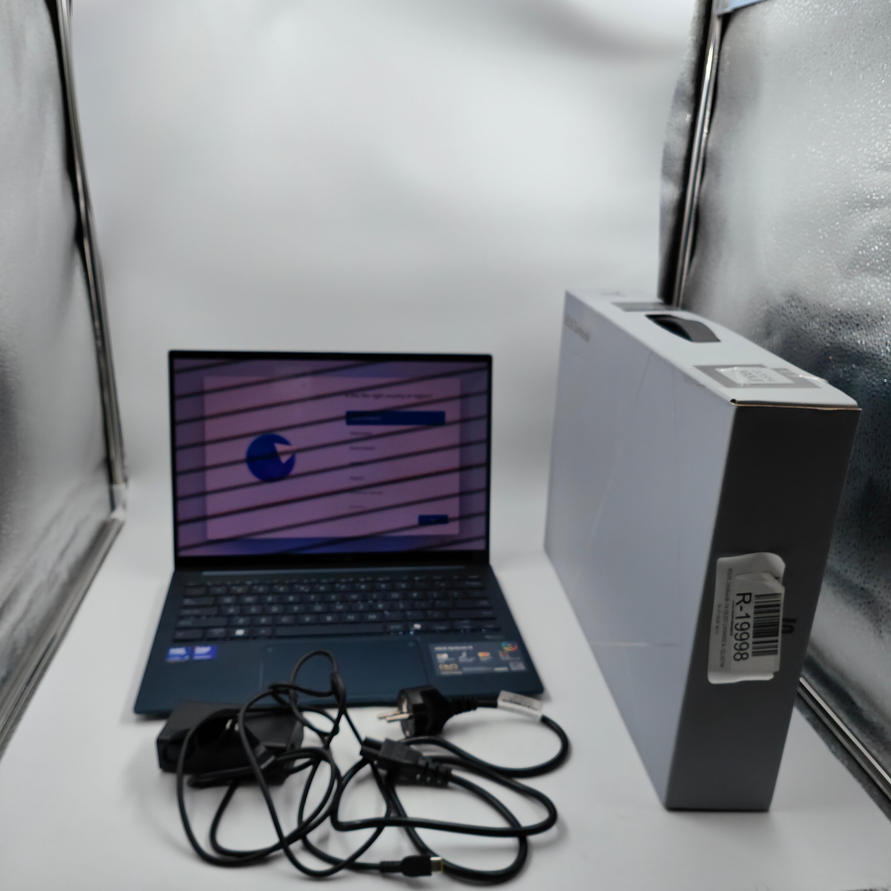 Asus Zenbook 14 OLED UX3405CA-QL367W