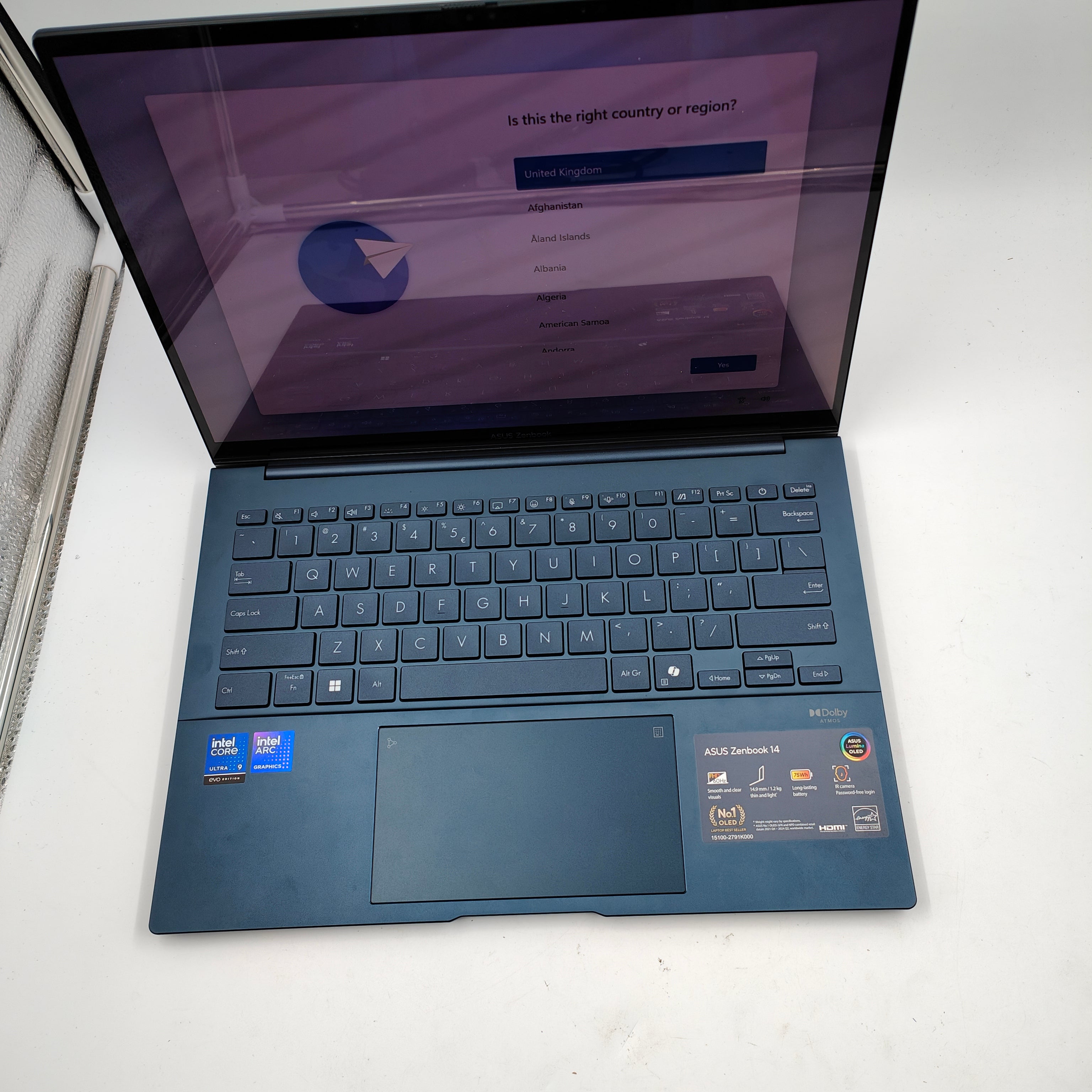 Asus Zenbook 14 OLED UX3405CA-QL367W