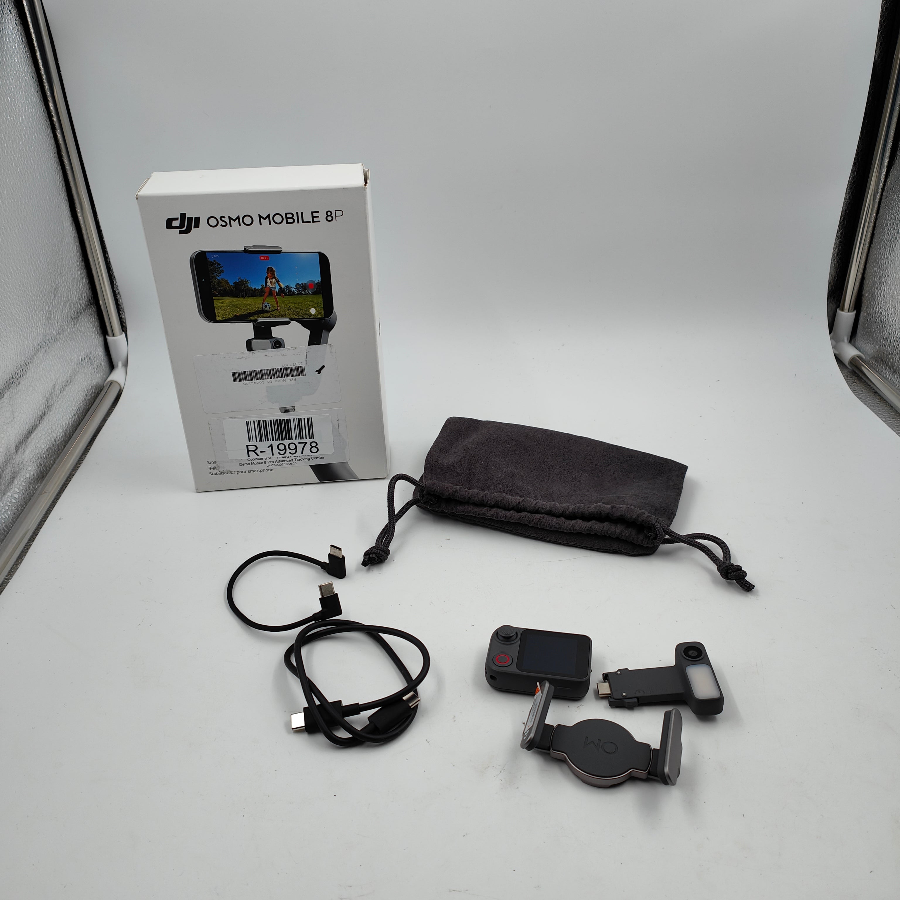 DJI Osmo Mobile 8 Pro – Pack avec suivi avancé